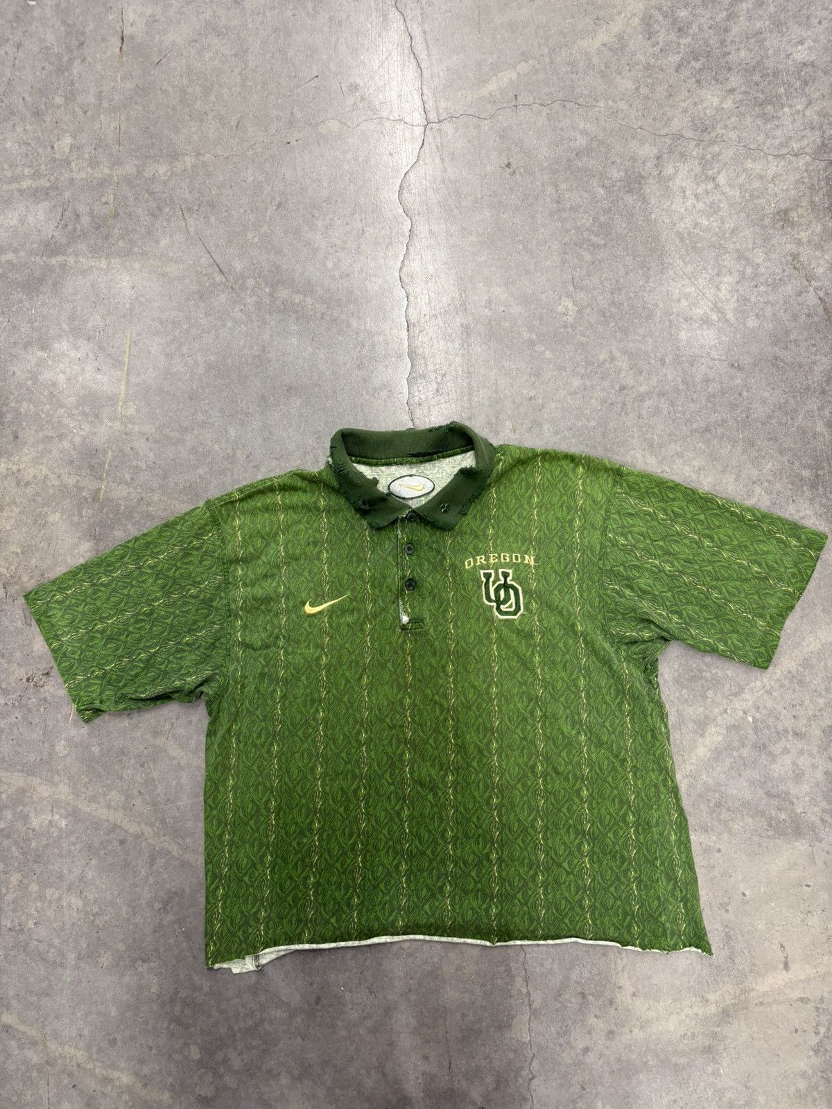 Nike Nike Oregon Ducks Polo Shirt Mens Large Distressed Vintage Size US L / EU 52-54 / 3 - 1 Thumbnail