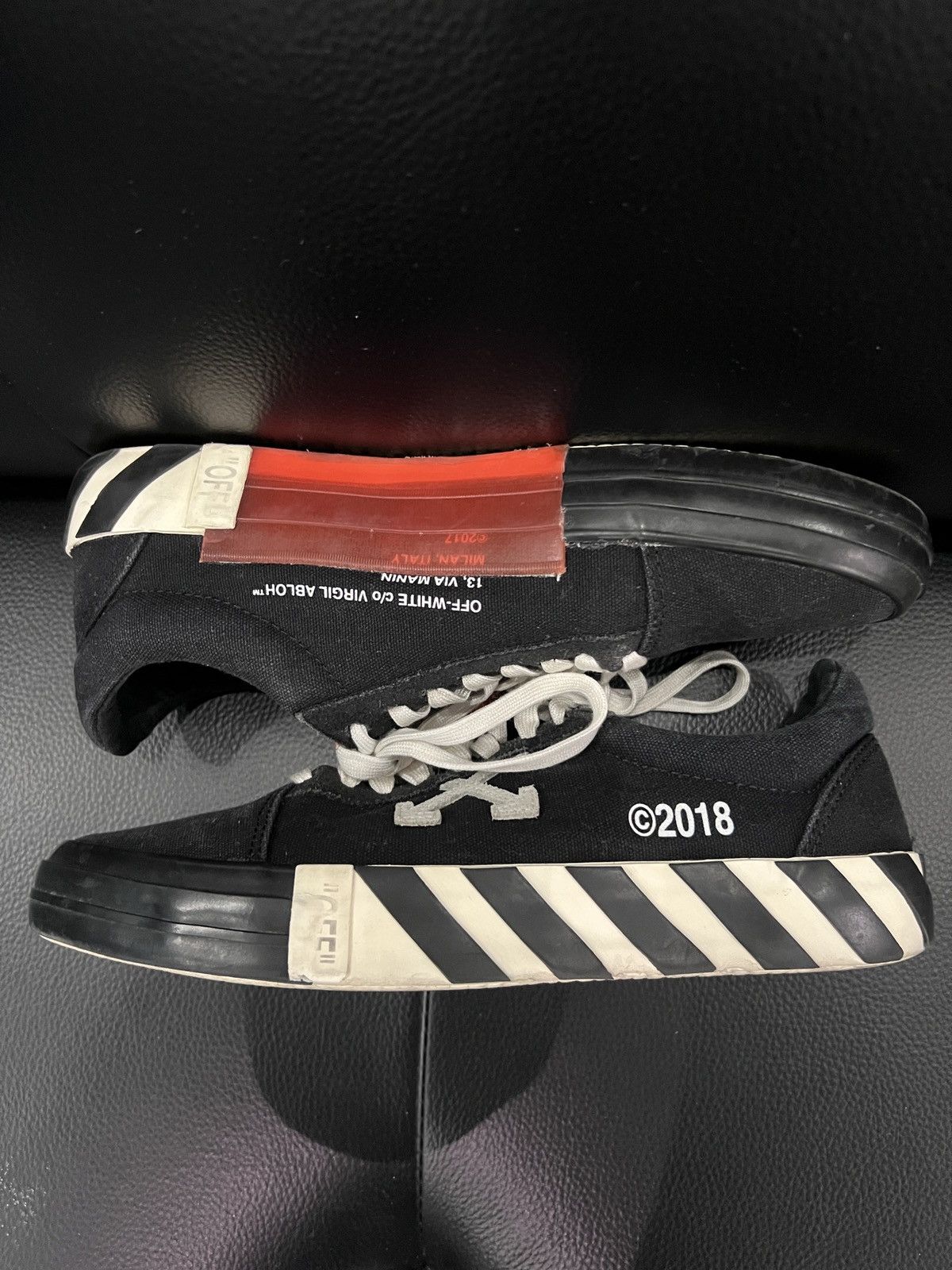 Off-White Off-White by Virgil Abloh SS18 Arrow Canvas Sneakers Size US 7.5 / EU 40-41 - 7 Thumbnail