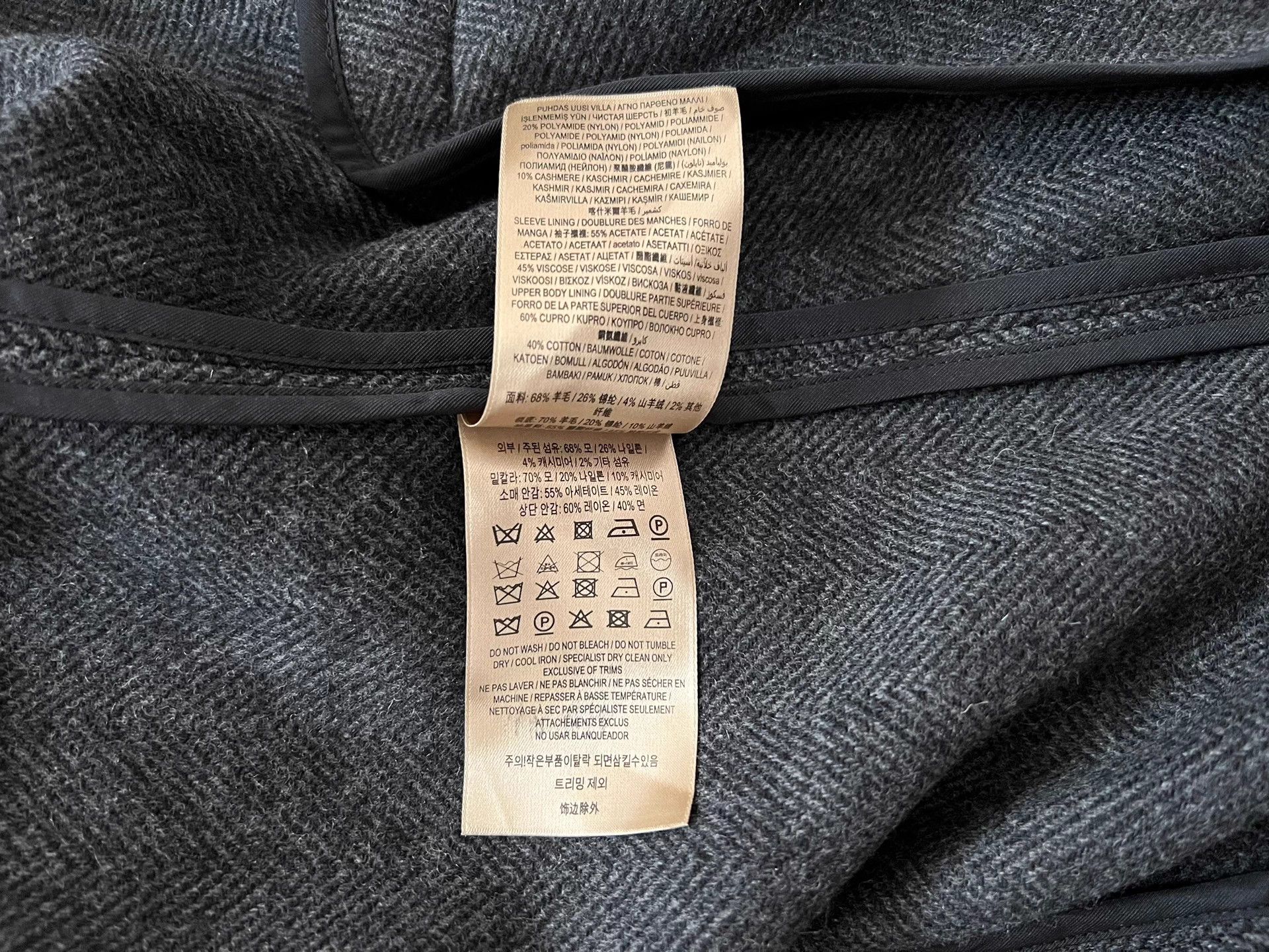 Burberry Burberry Grey Herringbone Wool Coat XS 98% New Size US XS / EU 42 / 0 - 8 Thumbnail