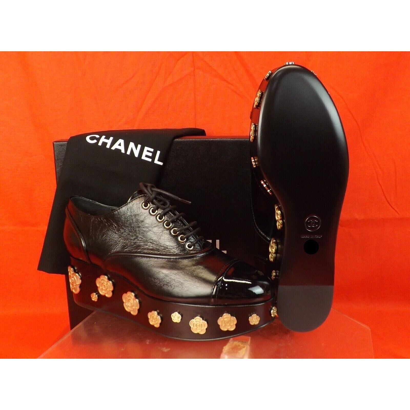 Chanel BLACK LEATHER CAMELLIA CC PLATFORM CAP TOE OXFORDS 39 Size US 8 / IT 38 - 11 Thumbnail