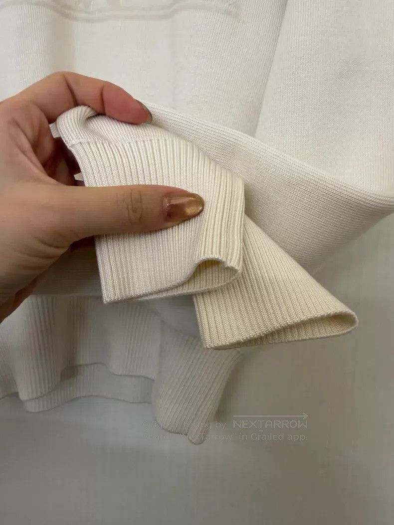 Hermes Hermes Milk White Cashmere Sweater with Carriage Jacquard Size XXS / US 00 / IT 34 - 6 Thumbnail