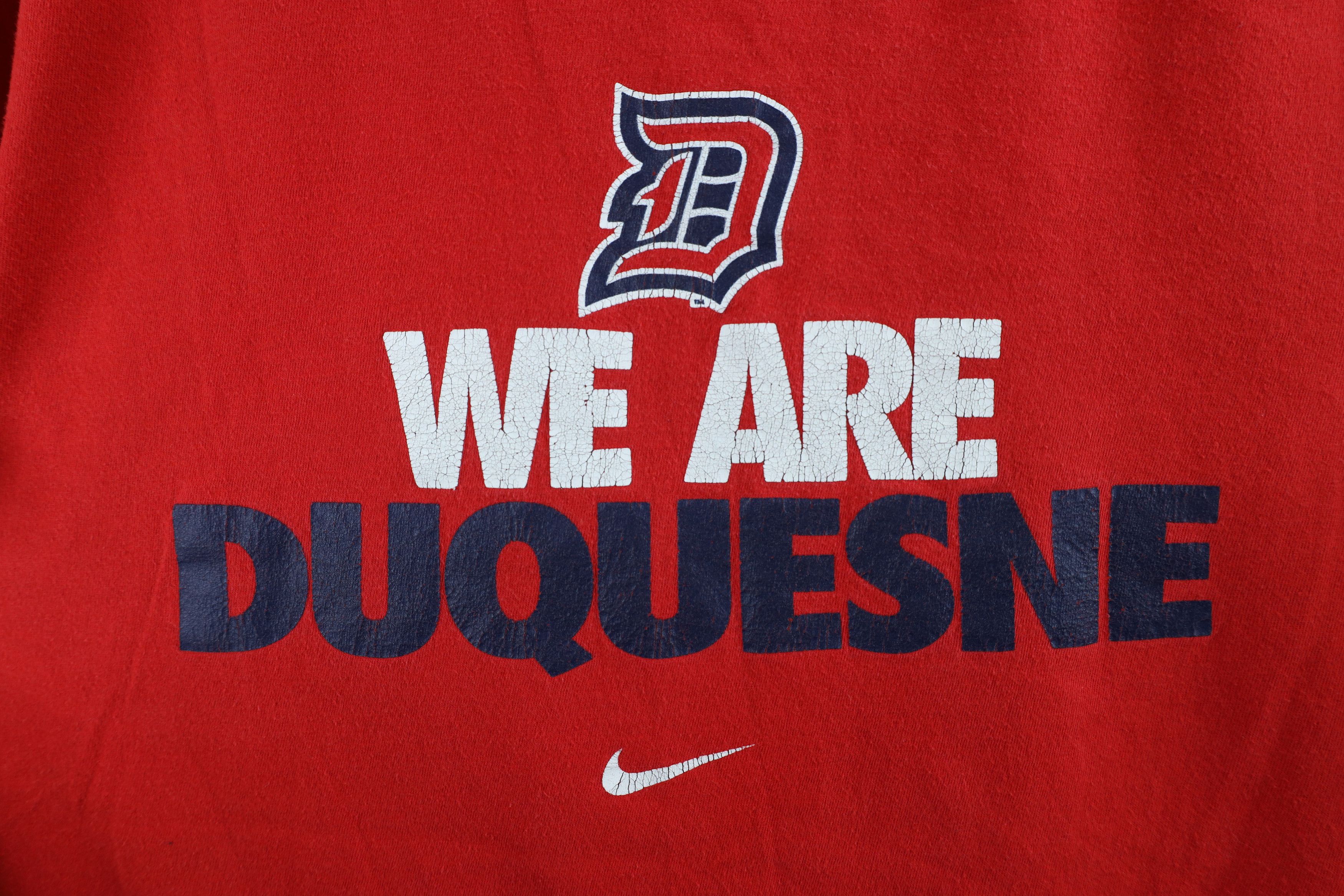 Nike × Vintage Vintage Y2K Nike Center Swoosh Duquesne University T-Shirt Size US L / EU 52-54 / 3 - 5 Thumbnail