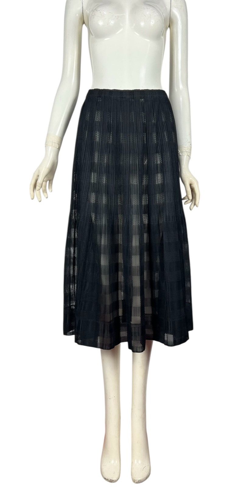 Pleats Please Issey Miyake Issey Miyake Pleats Please Black Grid Midi Skirt Sz 2 Size 28" / US 6 / IT 42 - 1 Thumbnail