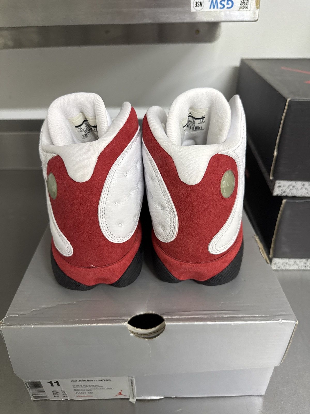 Jordan Brand Jordan 13 og chicago Size US 11 / EU 44 - 4 Thumbnail