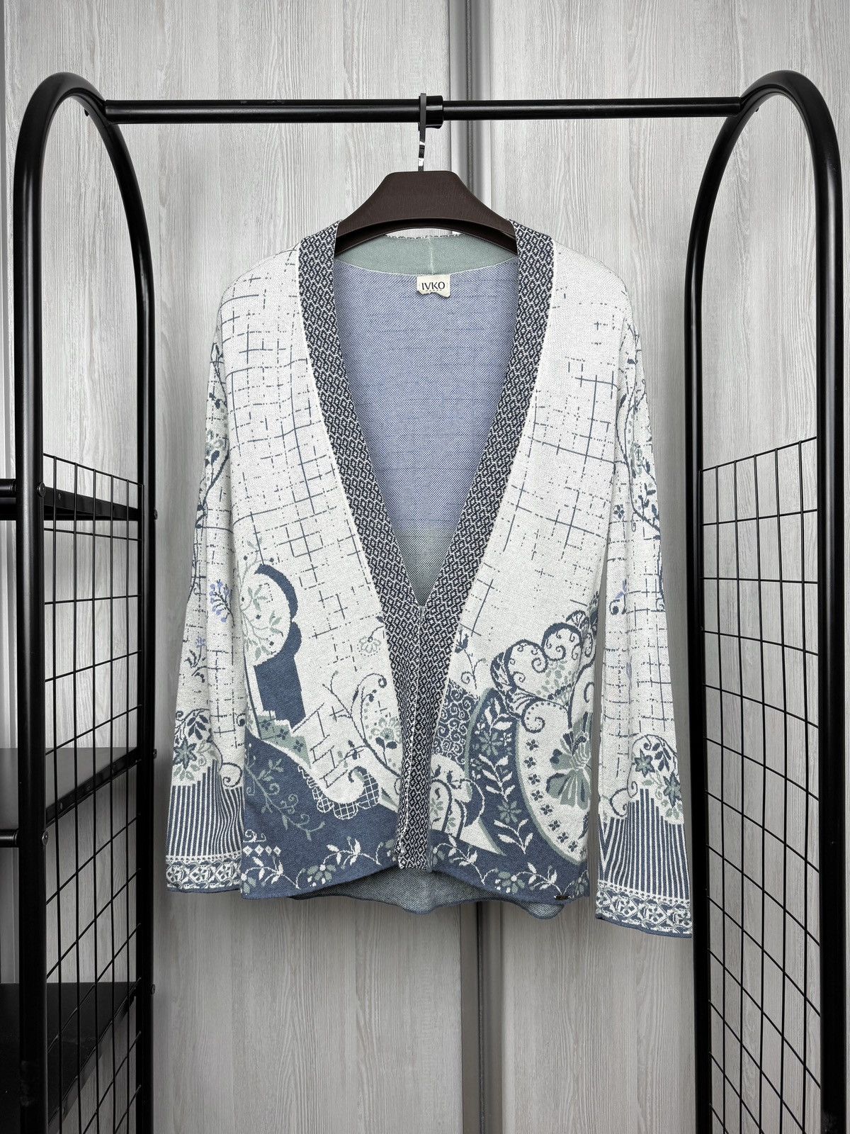 Other Ivko grey/blue floral abstract pattern cardigan Size XL / US 12-14 / IT 48-50 - 1 Thumbnail