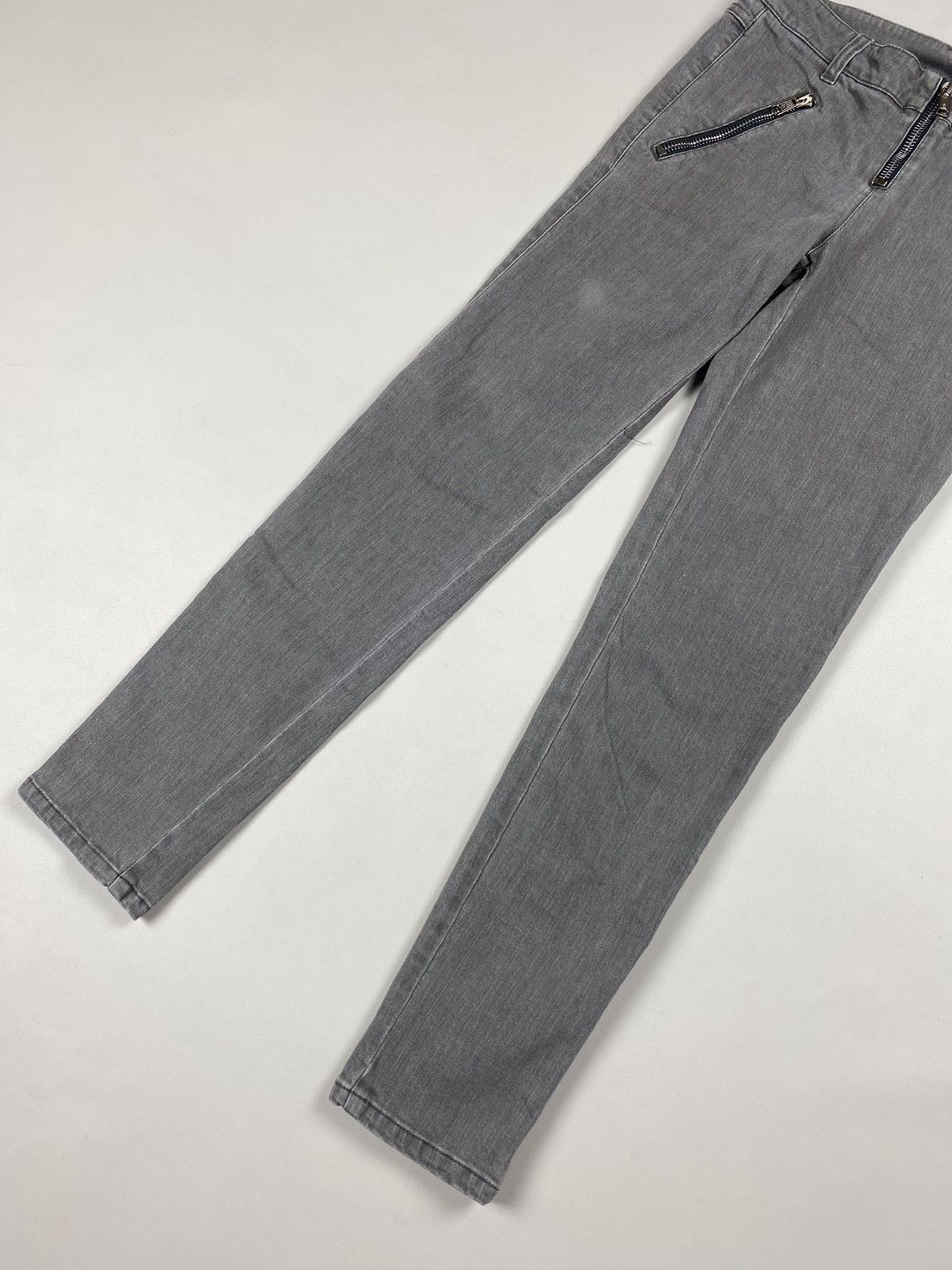 Alexander McQueen Alexander McQueen vintage ladies ankle zip jeans size 42 Size 28" / US 6 / IT 42 - 3 Thumbnail