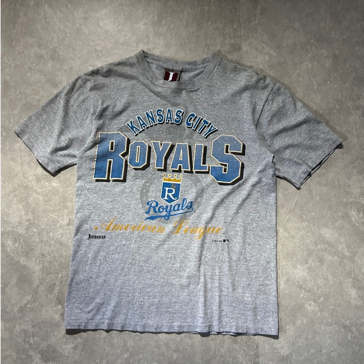 Other 90s vintage Kansas City Royals Jostens Gray T Shirt -M Size US M / EU 48-50 / 2 - 1 Thumbnail