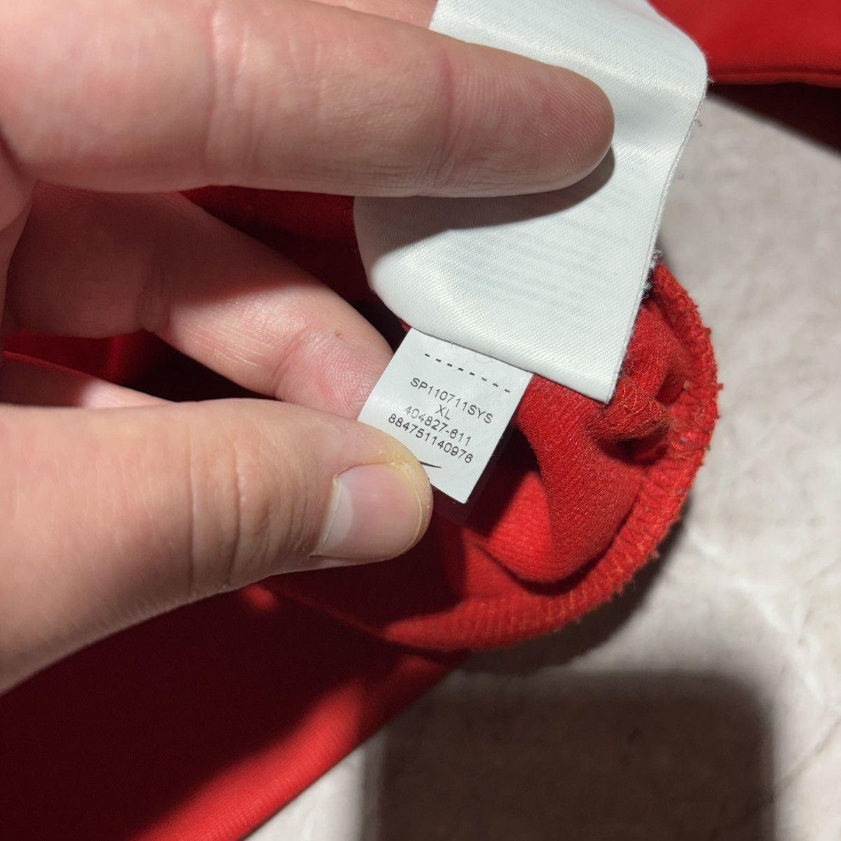 Nike Vintage Nike Big Logo Track Jacket Size US L / EU 52-54 / 3 - 6 Thumbnail