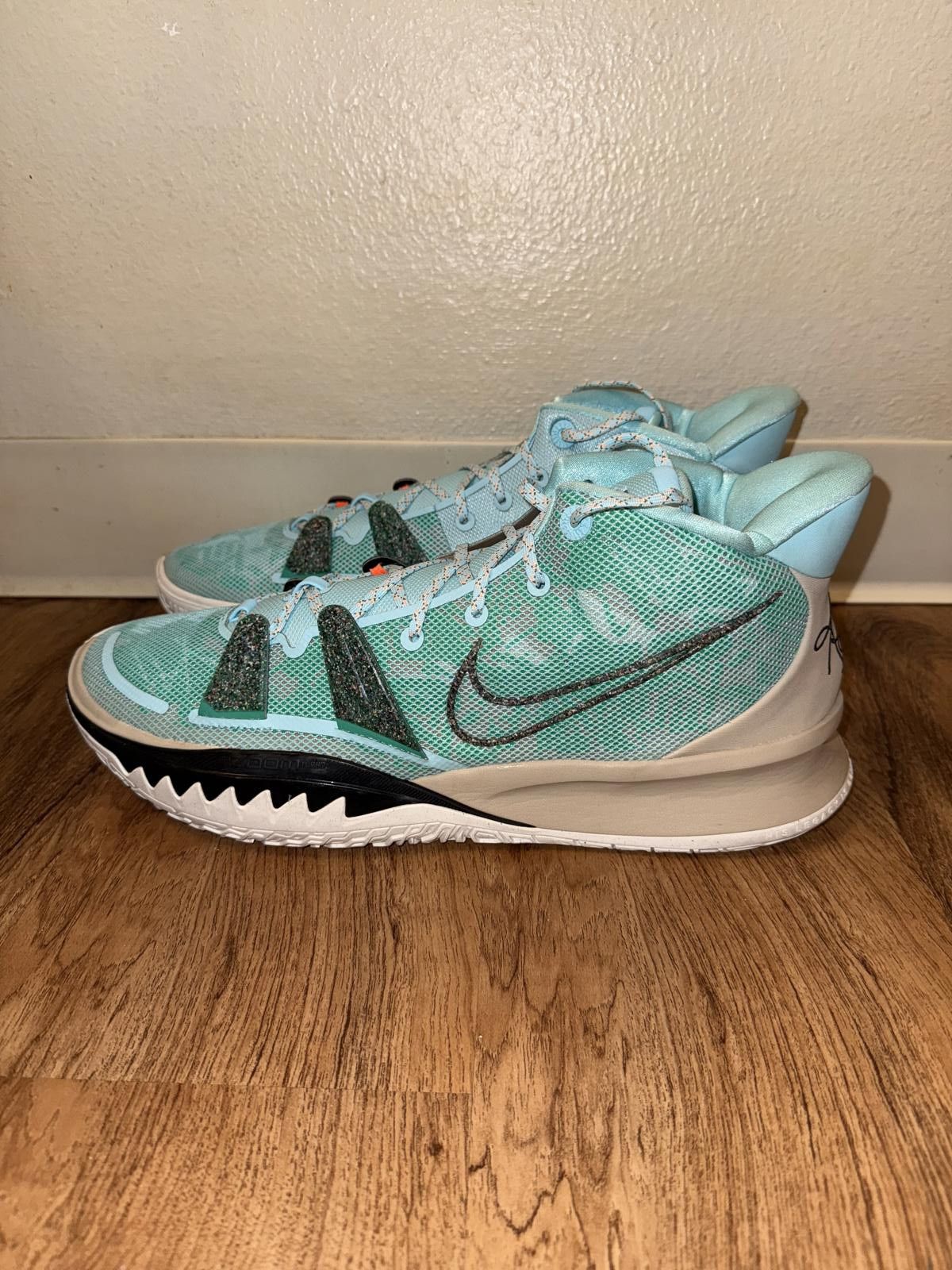 Nike Nike Kyrie 7 Copa Size US 15 / EU 48 - 6 Thumbnail