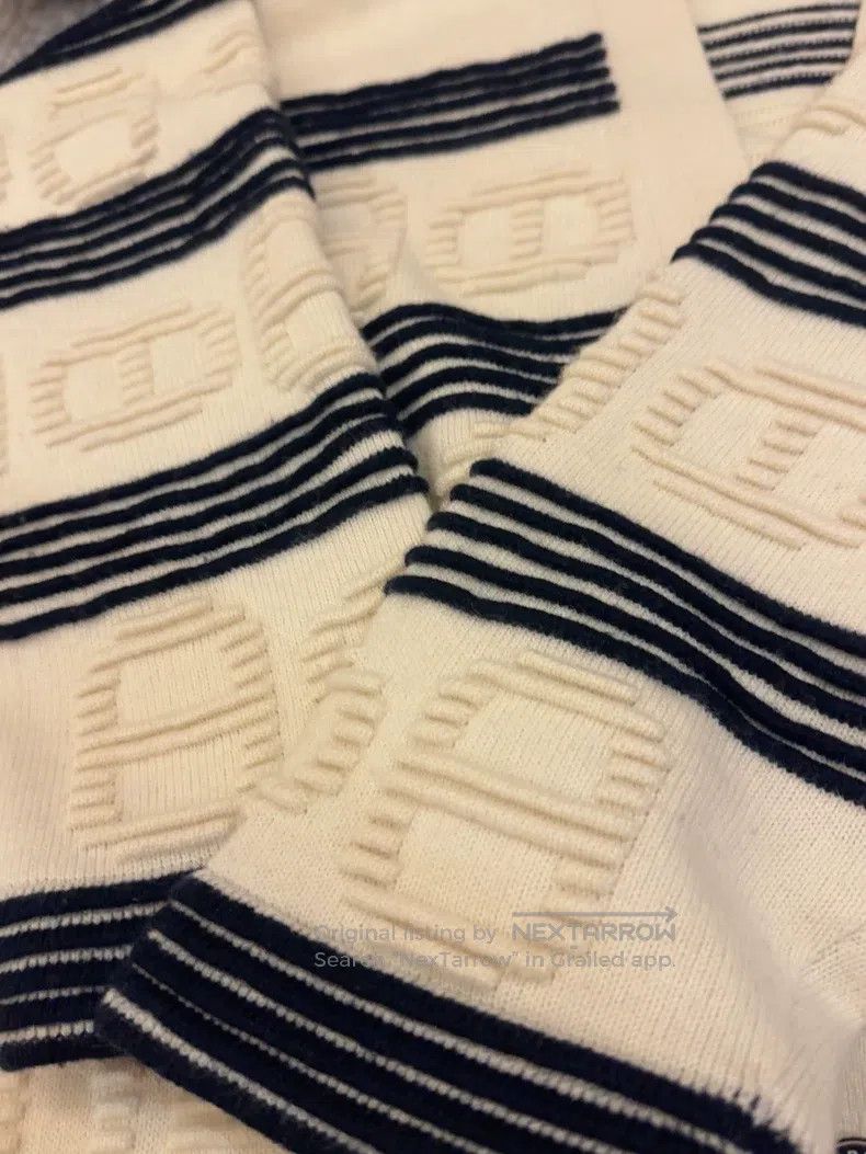 Hermes Hermes Pig nose long cardigan in black and white Size XXS / US 00 / IT 34 - 2 Thumbnail