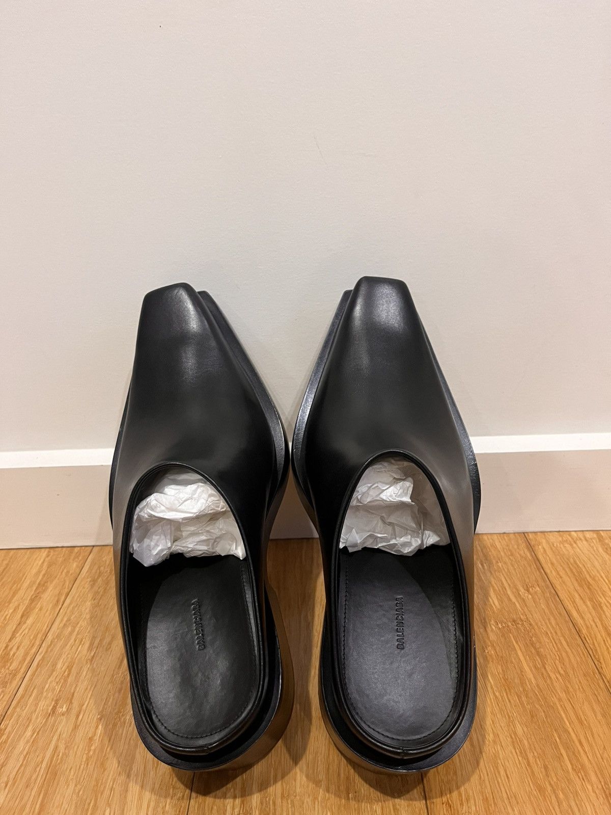 Balenciaga Santiago mule Size US 7 / EU 40 - 8 Thumbnail