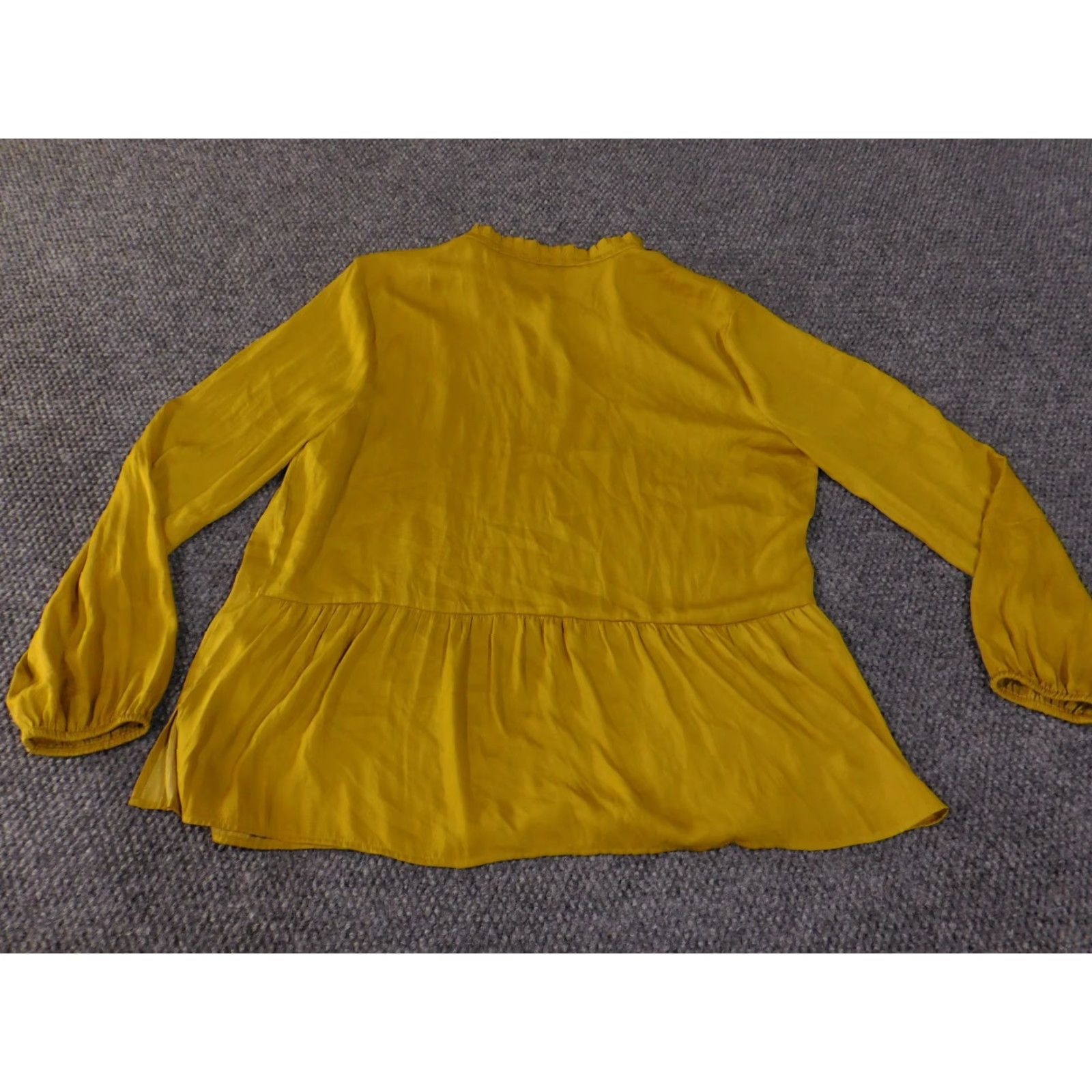 Ann Taylor LOFT blouse womens Large yellow peplum long sleeve boho Shirt Womens L Yellow Casual Loft Blouse Size L / US 10 / IT 46 - 7 Thumbnail