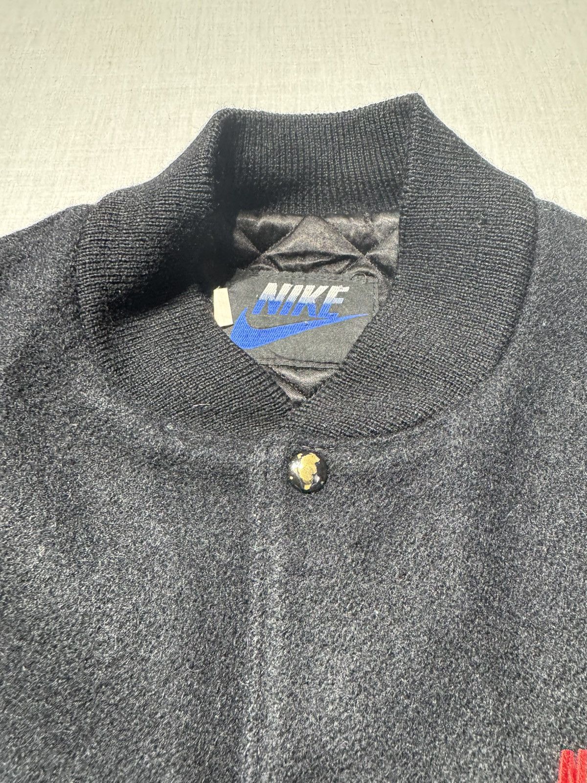 Nike VINTAGE NIKE VARSITY JACKET✔️ Size US M / EU 48-50 / 2 - 5 Thumbnail