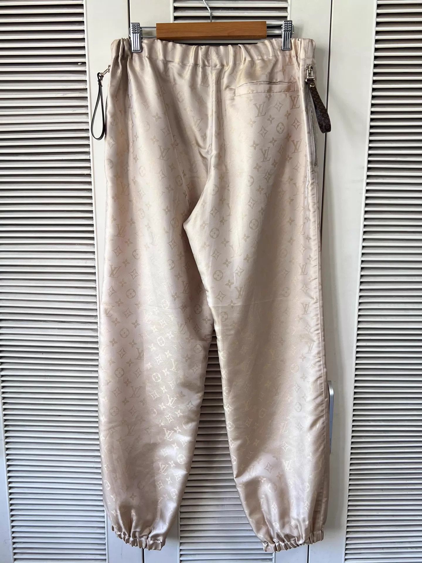 Louis Vuitton Louis Vuitton Gold Monogram Track Pants Women's 38 Size 27" / US 4 / IT 40 - 2 Thumbnail