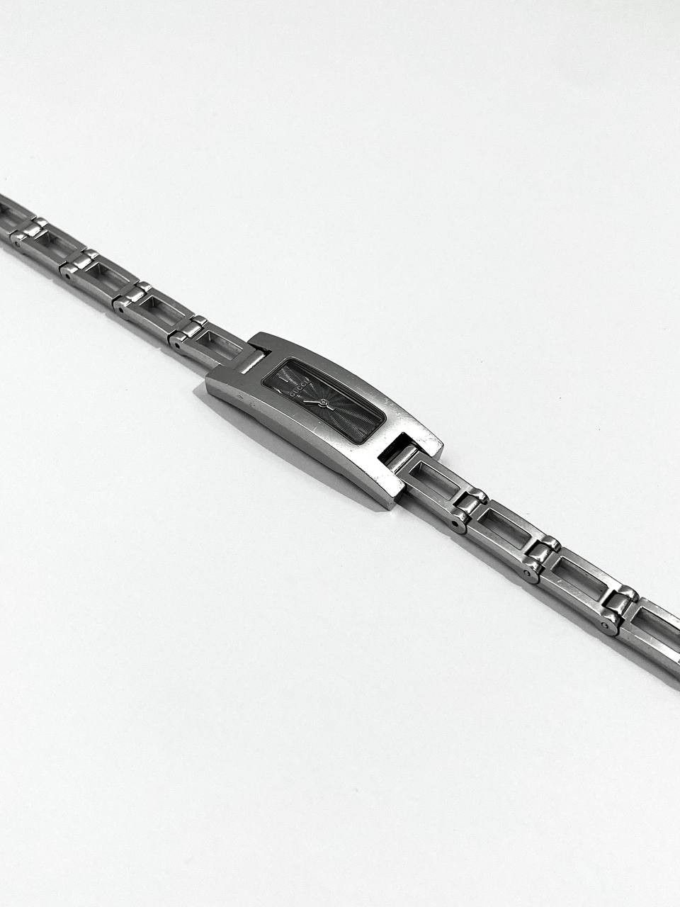 Gucci Gucci Logo 3900L Steel Quartz Women Wrist Watch Vintage Size ONE SIZE - 4 Thumbnail
