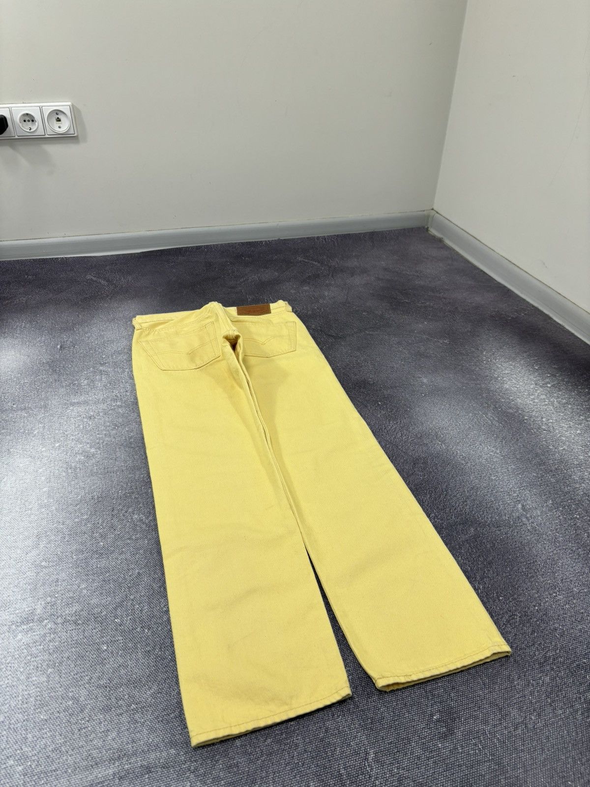 Levi's Levi’s Premium 501 Lemon Tab Slim Fit Yellow Denim Jeans Size US 28 / EU 44 - 3 Thumbnail