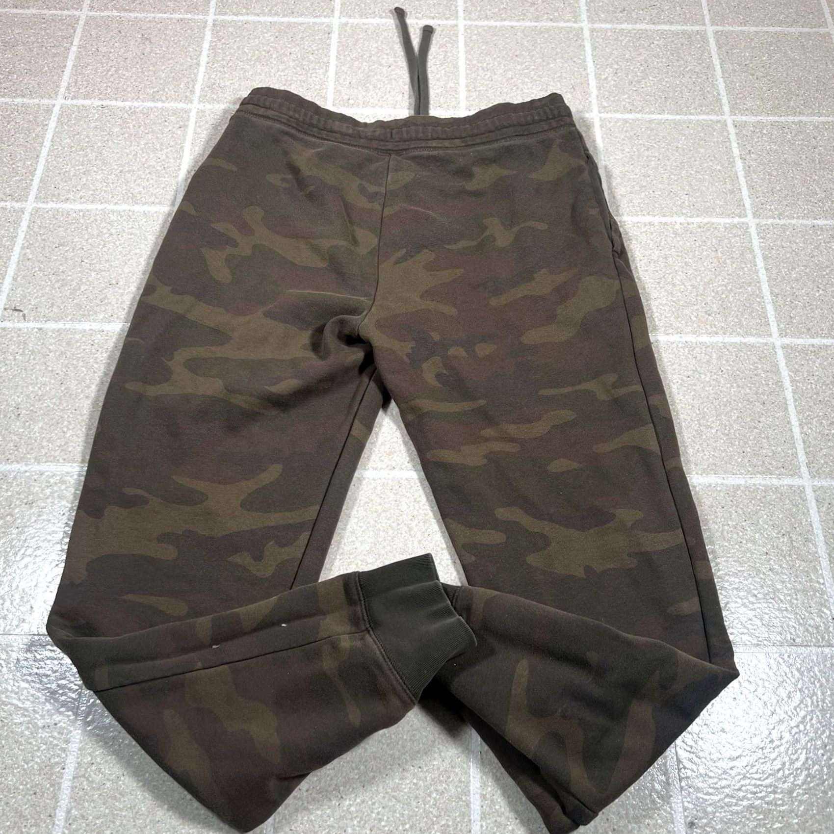 Gap GAP Sweatpants Joggers Small Tapered Drawstring Camouflage Green Men Athletic Bottoms Size US 29 - 4 Thumbnail
