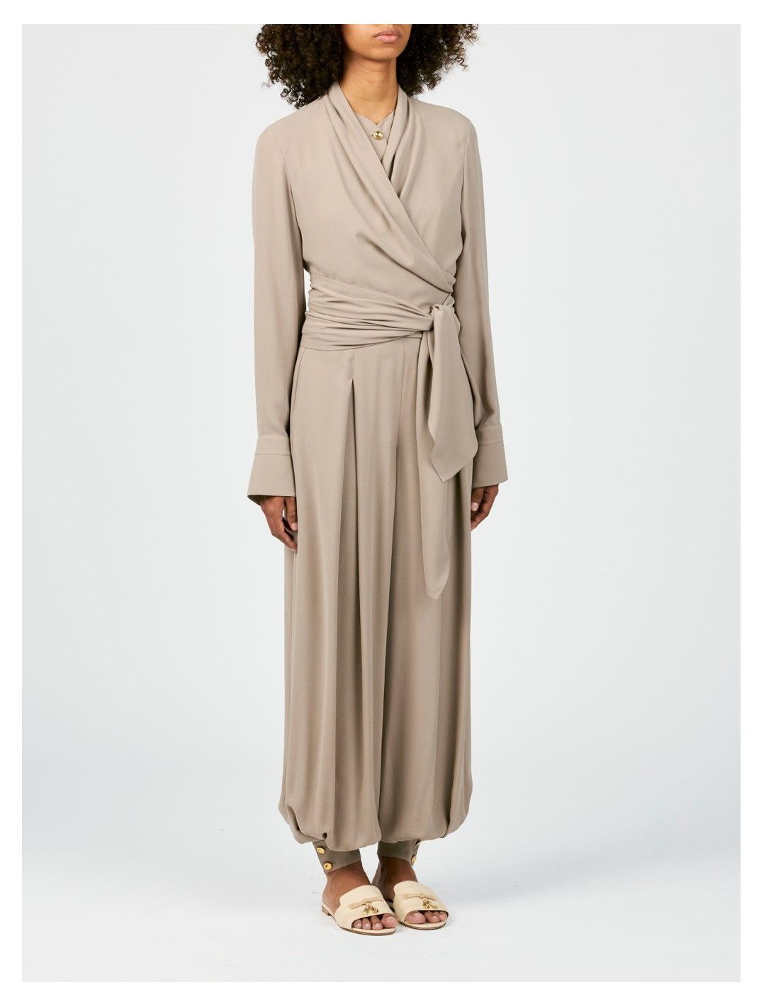 Loro Piana o1srvl11e0526 FAP0019 Monika Jumpsuit in Beige Size 28" / US 6 / IT 42 - 2 Thumbnail