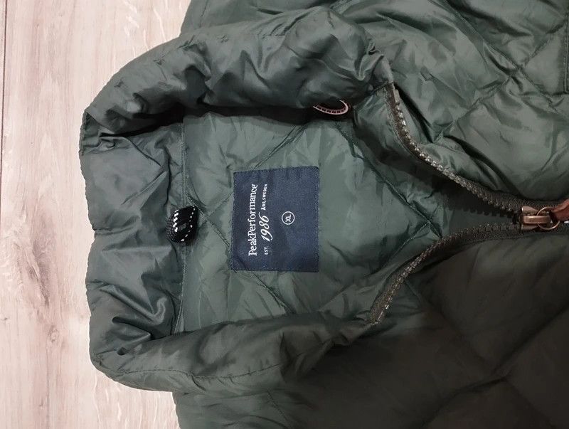 Peak Performance Peak Performance Hall down jacket size XL Size US XL / EU 56 / 4 - 4 Thumbnail