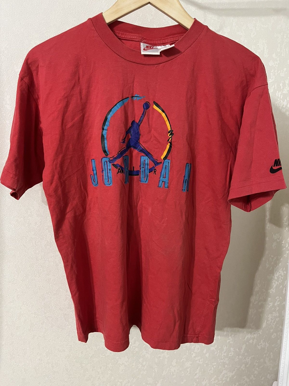 Nike Nike Air Jordan Big Logo Vintage Youth XL T Shirt Size US S / EU 44-46 / 1 - 1 Thumbnail