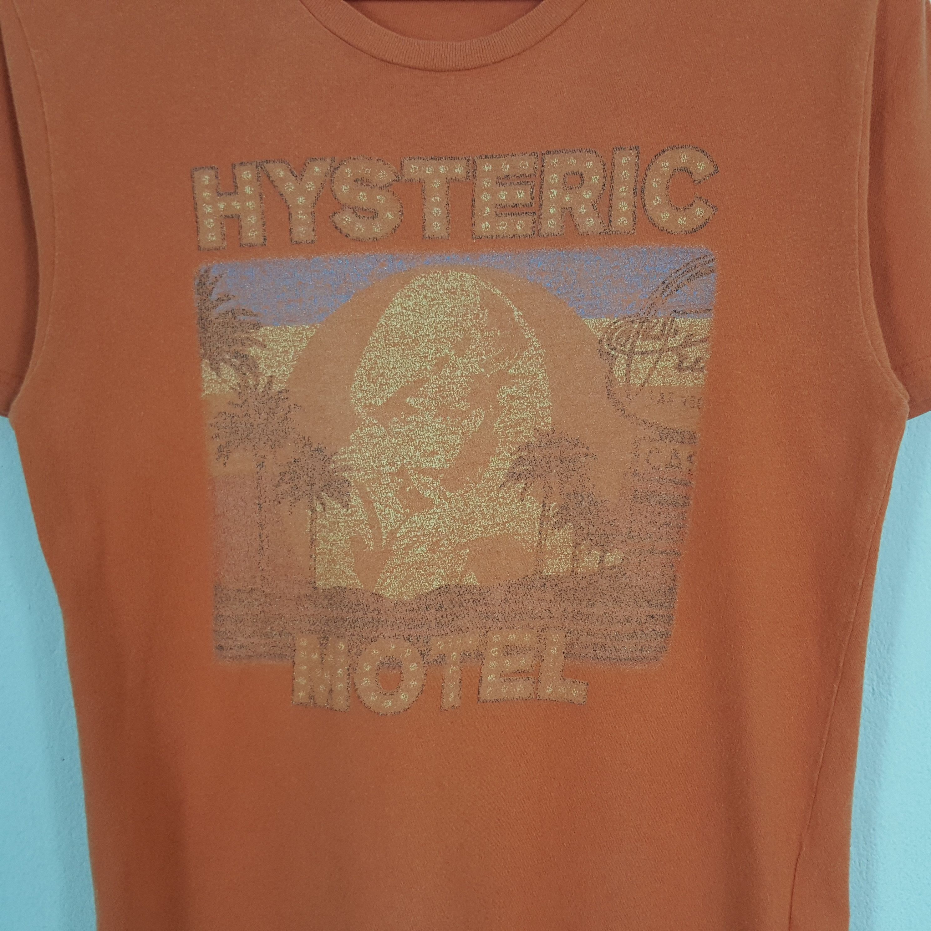 Hysteric Glamour Vintage Hysteric Glamour Japanese Brand Tshirt Size US S / EU 44-46 / 1 - 4 Thumbnail