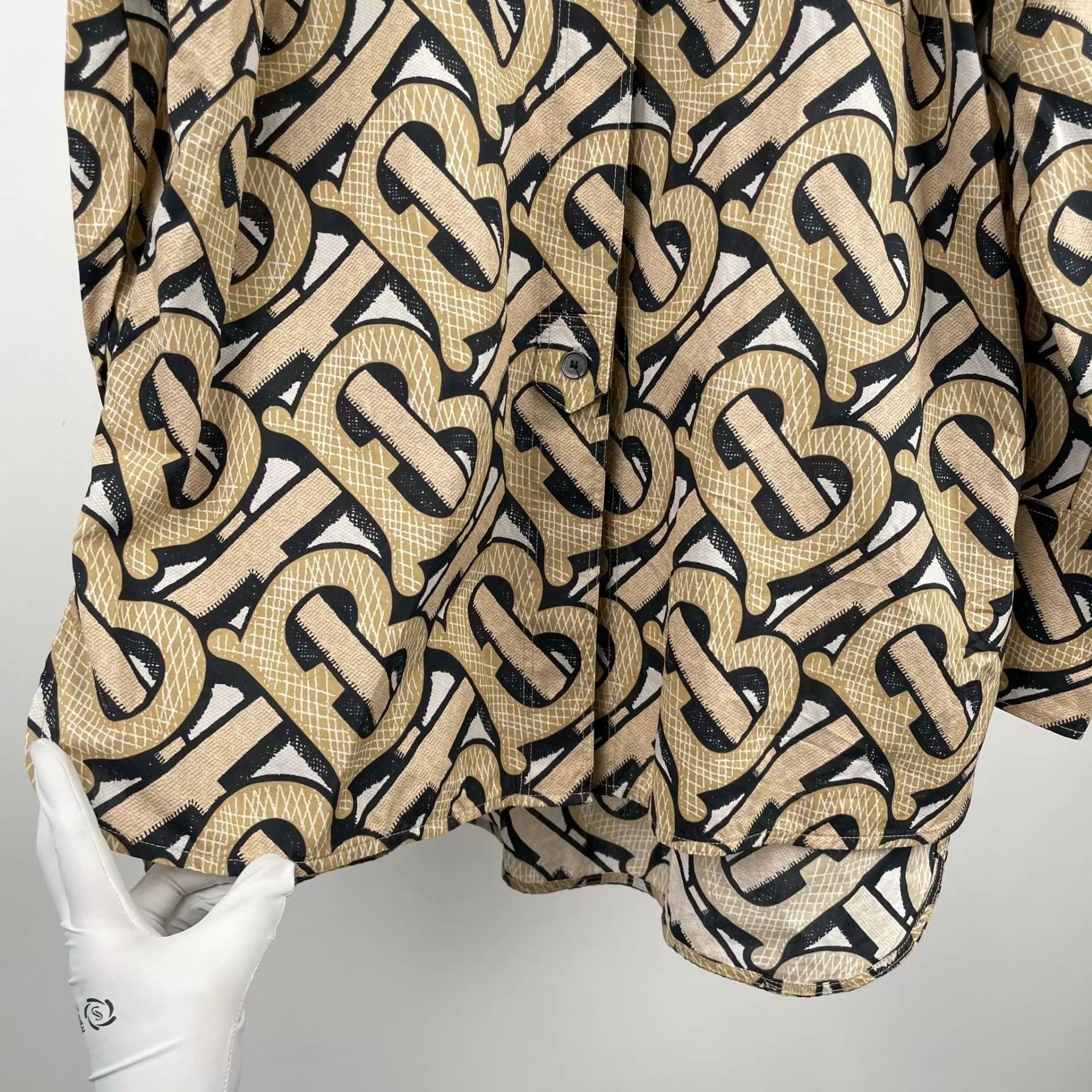 Burberry Burberry All-Over Logo Button-Up Shirt Size XXS / US 00 / IT 34 - 9 Thumbnail