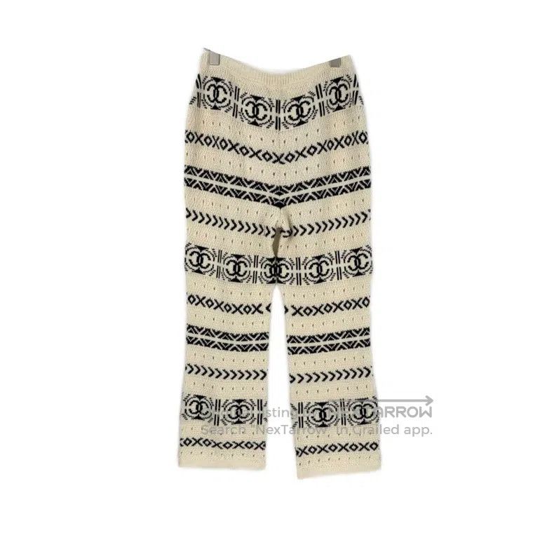 Chanel Chanel Beige full-print knitted gold buckle double pocket Size 24" / US 00 / IT 34 - 1 Thumbnail