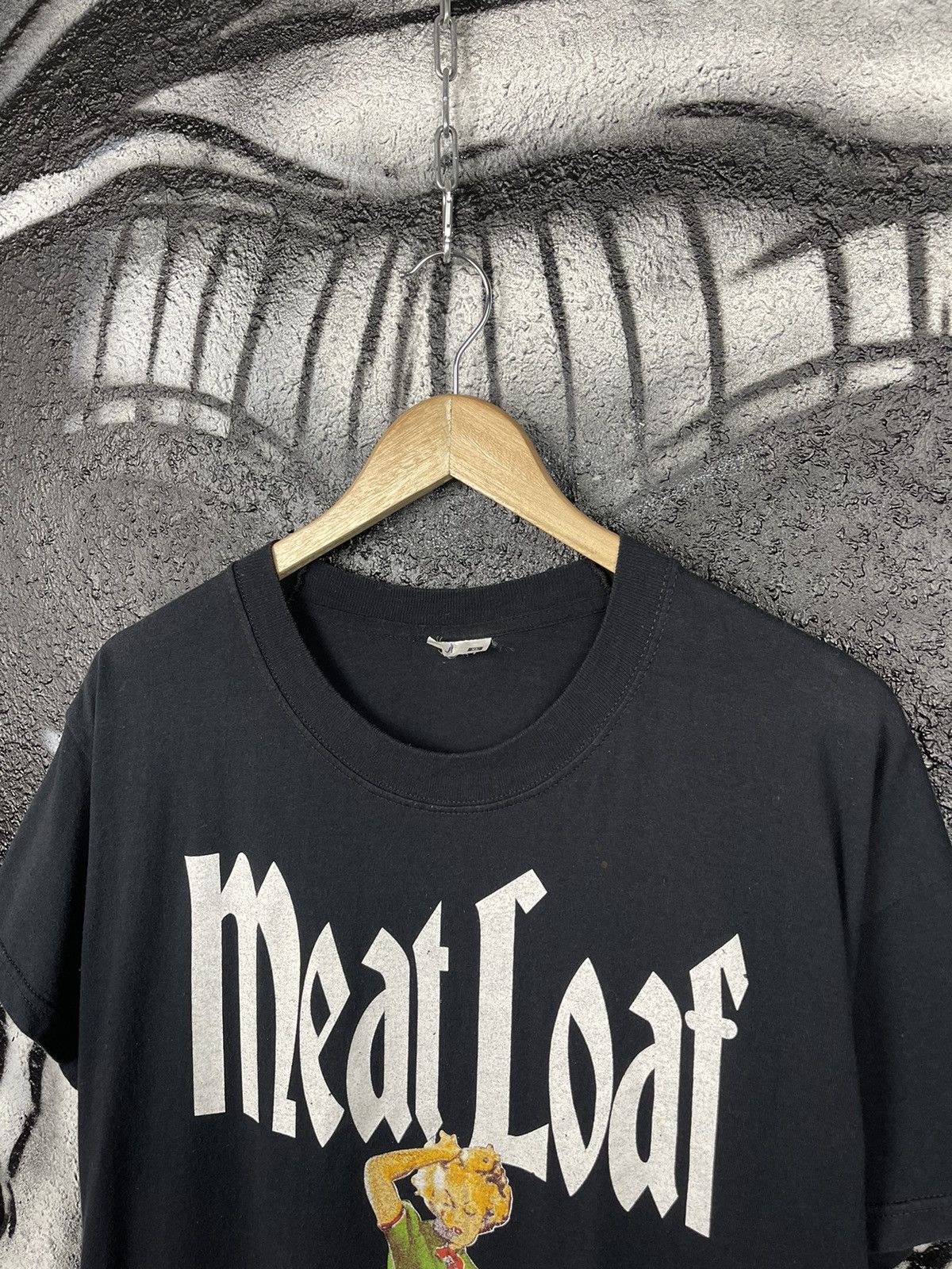 Band Tees Meat Loaf Tour 2003 T-Shirt Men’s Size L Size US L / EU 52-54 / 3 - 5 Thumbnail