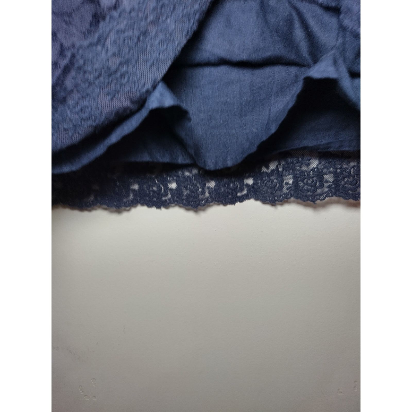 Hollister Hollister Womens Mini Skirt Floral Lace Lined Navy Blue XS Size 22" - 3 Thumbnail