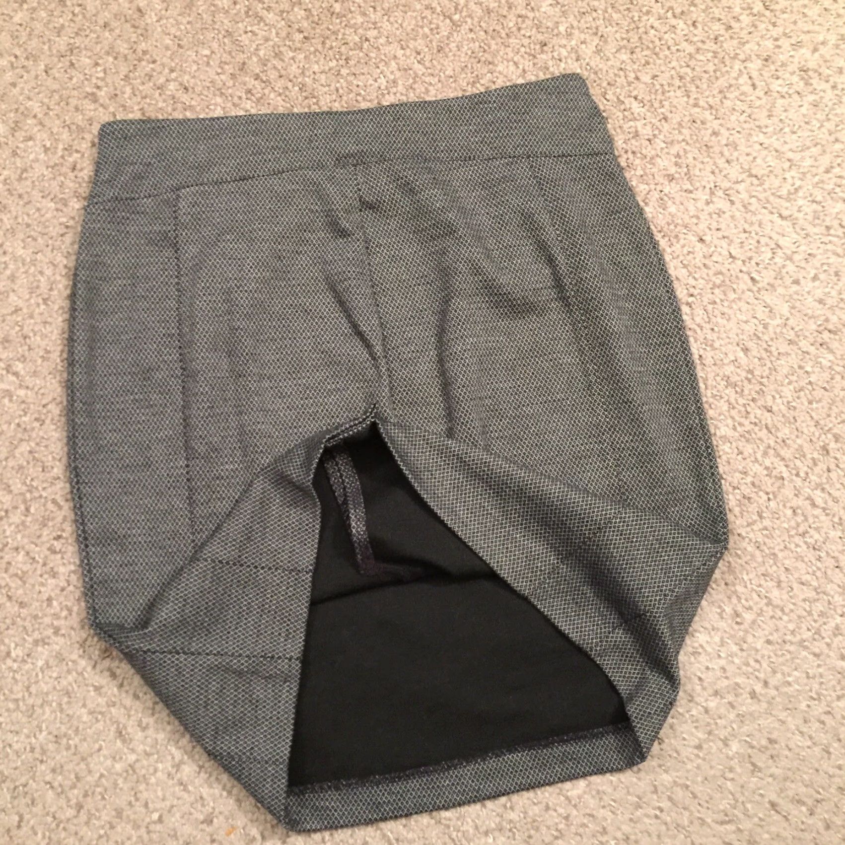 Sea New York New York & Company Skirt Knee Length Gray Geometric Pull On M Unlined Slit Pencil Women Mens? Size 32" / US 10 / IT 46 - 7 Thumbnail