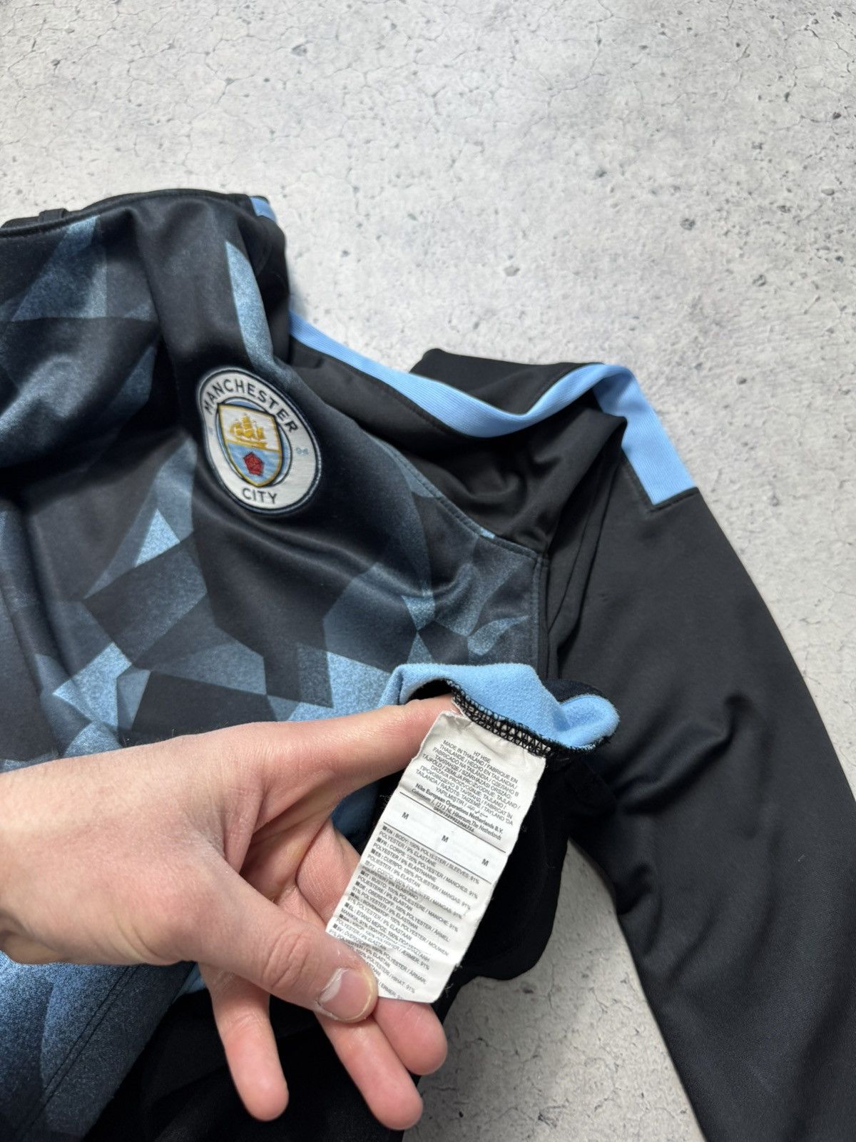 Nike Nike FC Manchester City Soccer Jersey Long Sleeve Y2K Size US M / EU 48-50 / 2 - 8 Thumbnail