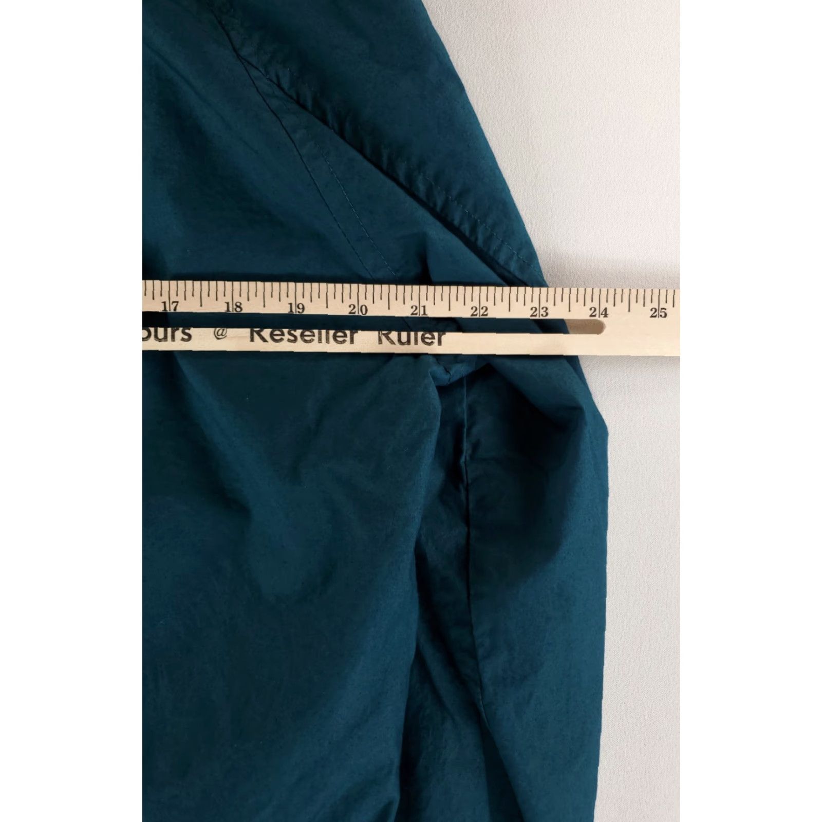 Izod **VTG 80s Izod Lacoste Green Full Zip Track Jacket Mens M** User: VTG 80s Izod Lacoste Green Full Zip Track Jacket Mens M Size US M / EU 48-50 / 2 - 6 Thumbnail