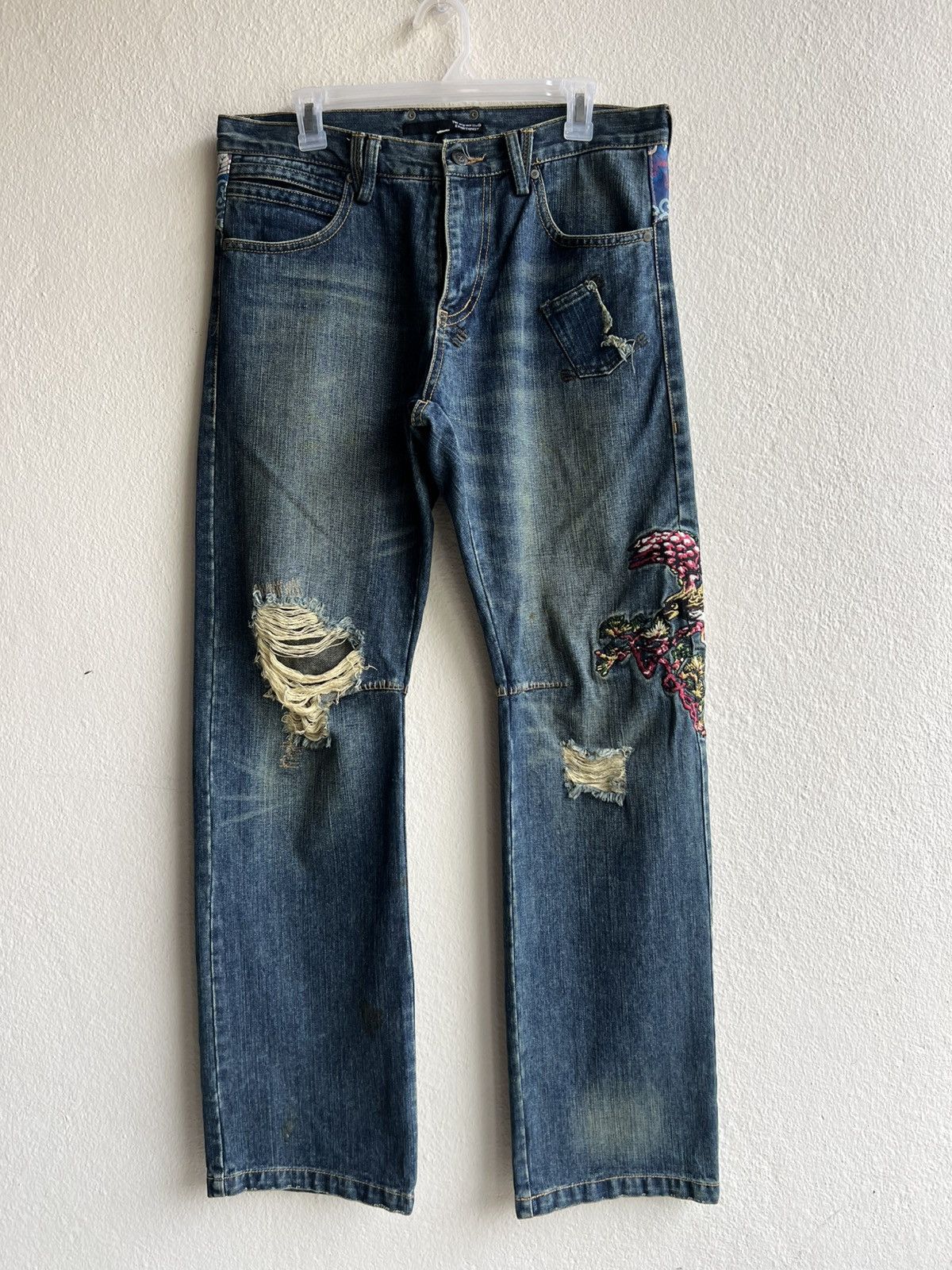 Vintage Dirty Mud Japan Brand Rips Eagle Embroidery Distress Jeans Size US 31 - 22 Thumbnail