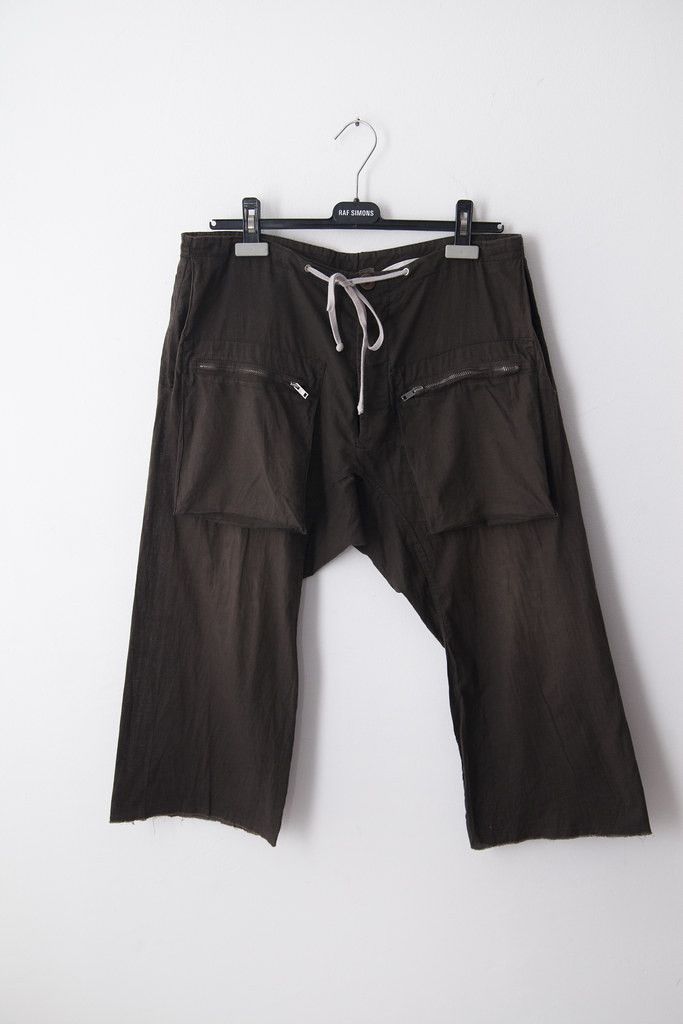 image of Rick Owens Ss05 Scorpio Cargo Shorts in Dark Shadow, Men's (Size 32)