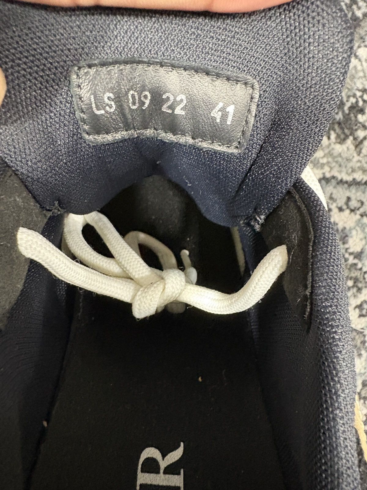 Dior Dior B22 size 8US/41EU Size US 8 / EU 41 - 7 Thumbnail