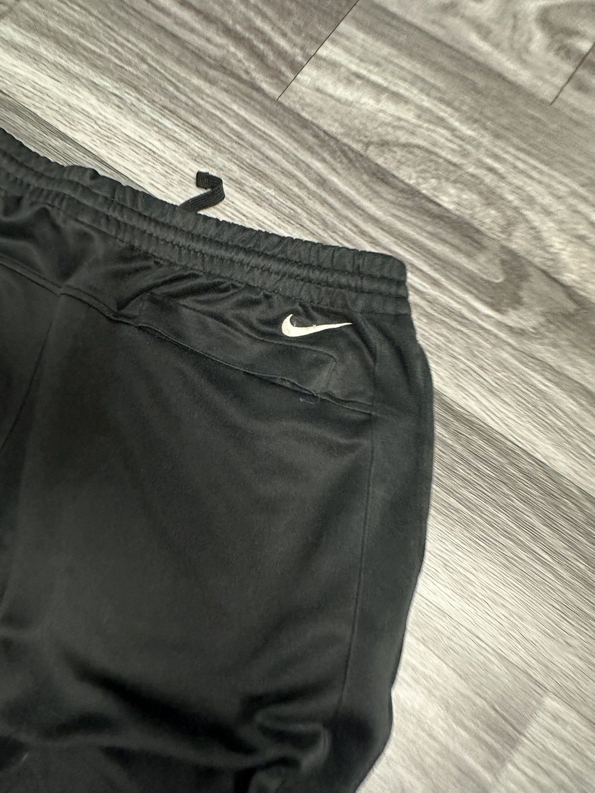 Nike × Vintage Nike Vintage Mens Black y2k Baggy Sweatpants hype streetwear Size US 32 / EU 48 - 6 Thumbnail