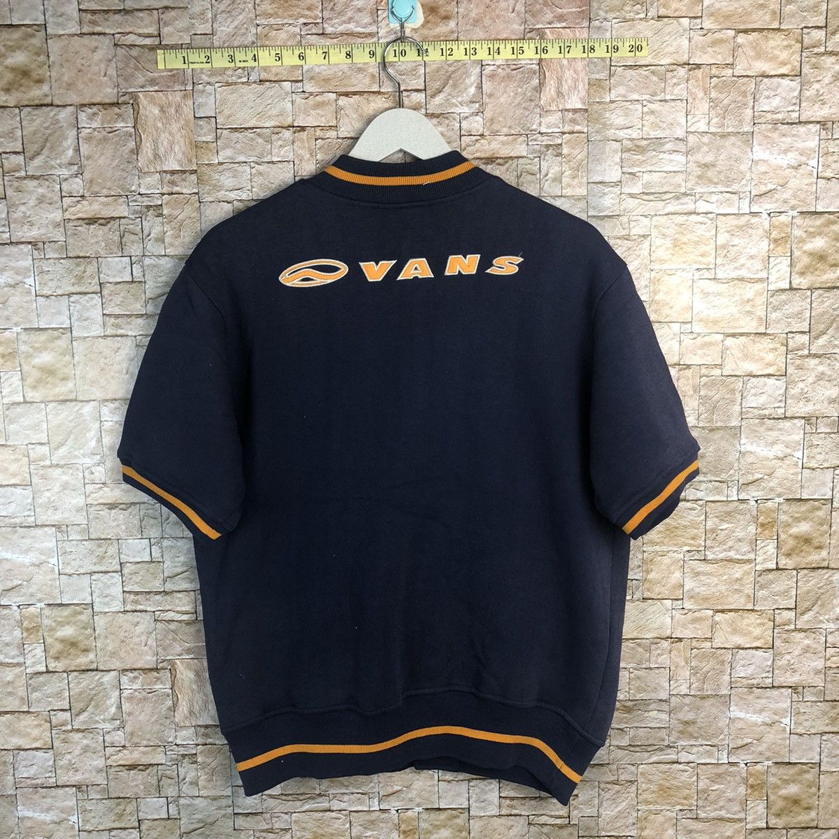 Vans Vans Dark Blue shirt #A180 Size US M / EU 48-50 / 2 - 12 Thumbnail