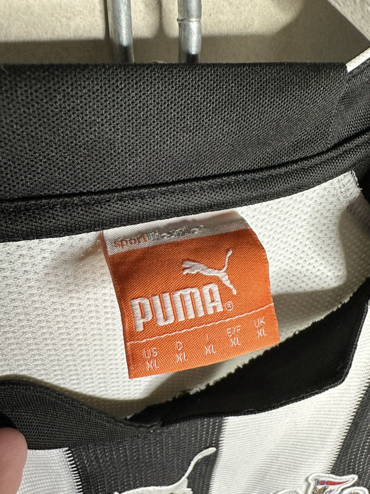 Puma Newcastle United Puma 2010/2011 Football Shirt Puma Jersey Size US XL / EU 56 / 4 - 5 Thumbnail