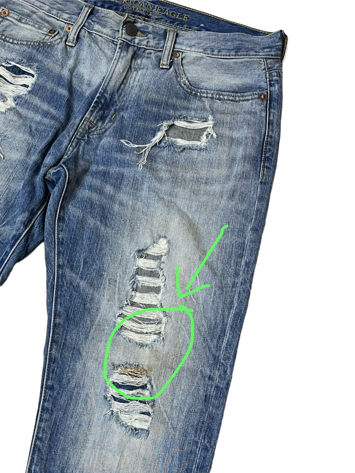 American Eagle Outfitters AMERICAN EAGLE OUTFITTERS SLIM FIT DISTRESSED STYLE DENIM Size US 33 - 17 Thumbnail