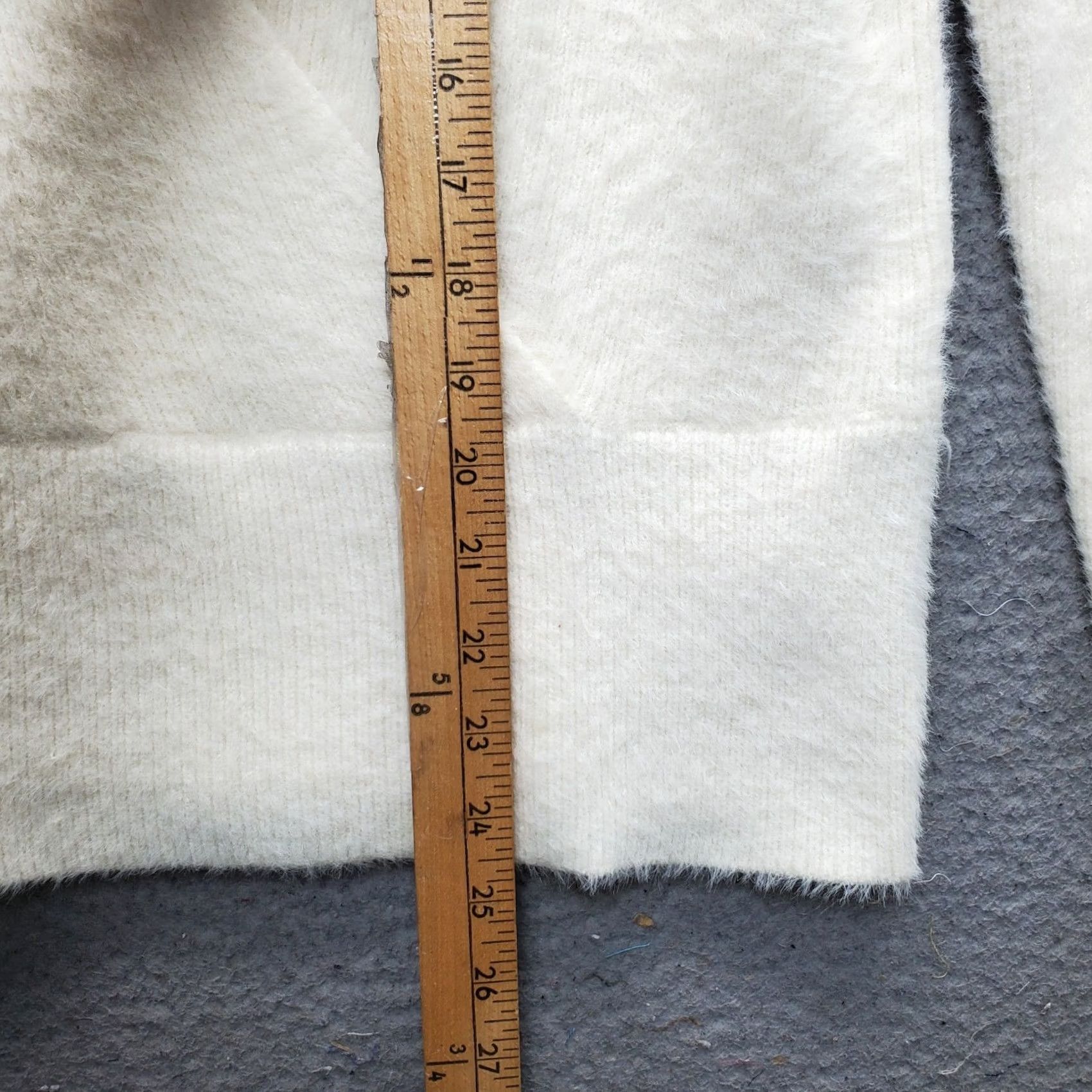 Vintage Pink Rose Wrap Sweater Womens XL Tan Long Sleeve Surplice Knit V-Neck Pullover Casual Shirt Womens Size XL Tan Pink Rose Wrap Sweater Size XL / US 12-14 / IT 48-50 - 3 Thumbnail