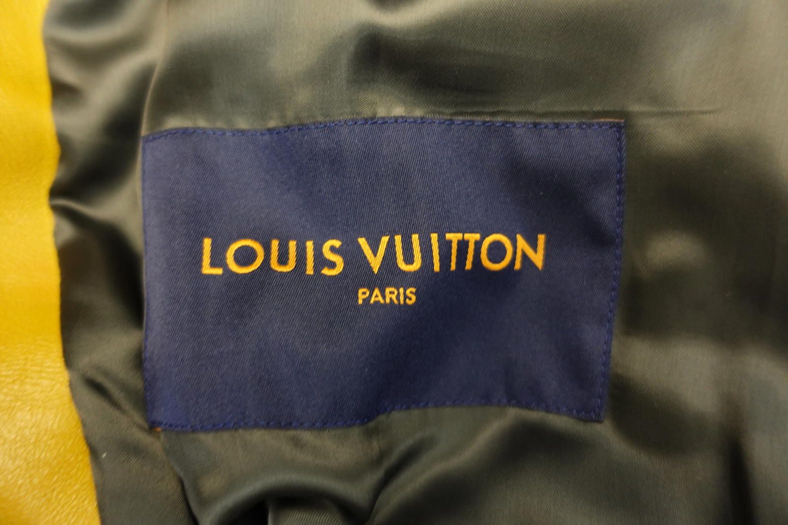 Louis Vuitton Louis Vuitton Mix Canvas Leather Bomber Size US M / EU 48-50 / 2 - 12 Thumbnail