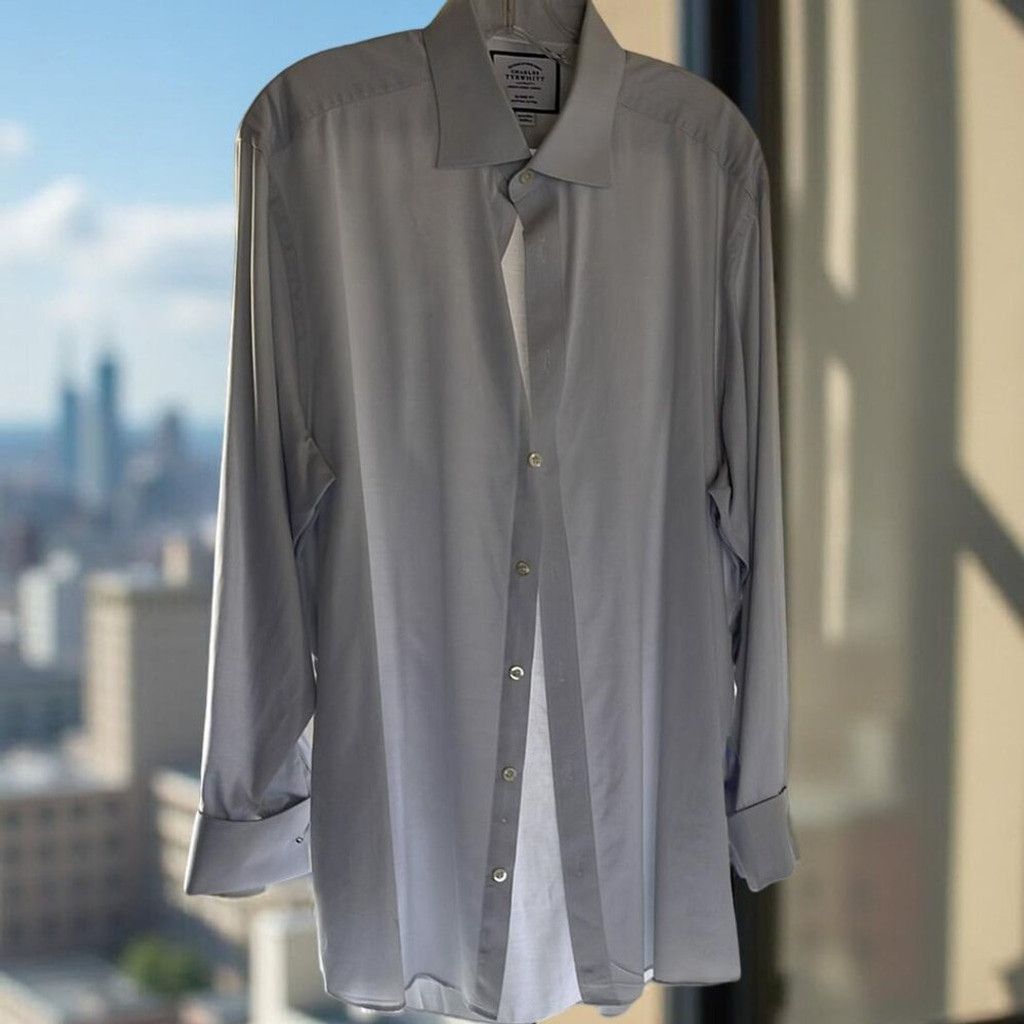 Charles Tyrwhitt Charles Tyrwhitt Men's Light Gray Dress Shirt 42 16 1/2 Used Size 40R - 1 Thumbnail