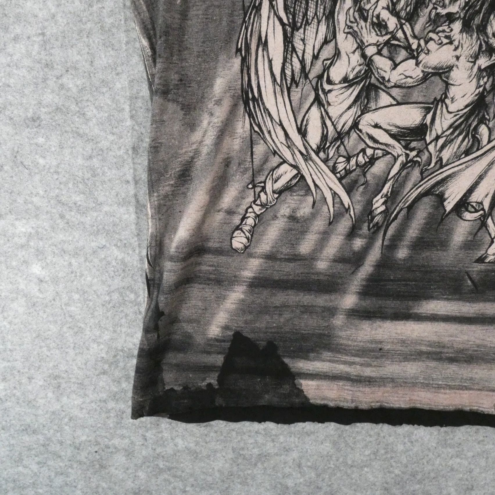 Affliction Affliction Shirt Men L Black Grunge Skull Puppets God Devil Armageddon Size US L / EU 52-54 / 3 - 5 Thumbnail
