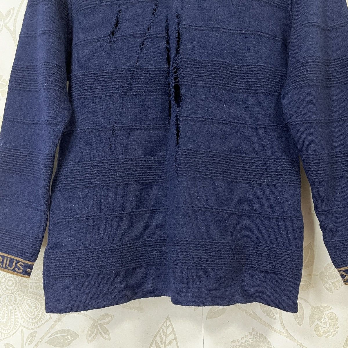 Fendi × Vintage Distressed FENDI Ripped Vintage Knitwear Sweater Size US S / EU 44-46 / 1 - 9 Thumbnail