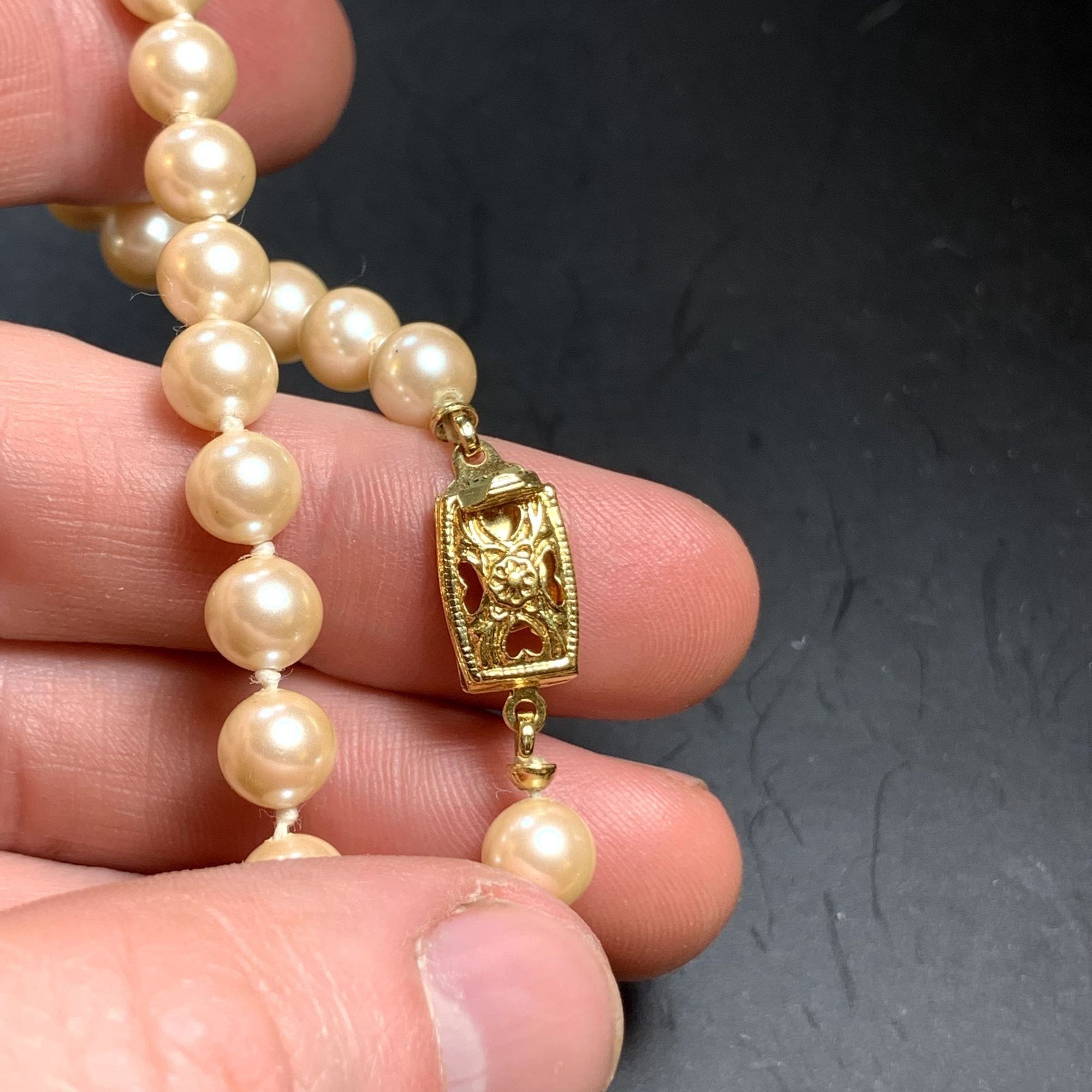 Other VTG Faux Pearl 6.75mm Width Bracelet Box Catch Size 8.25'' L Size ONE SIZE - 6 Thumbnail