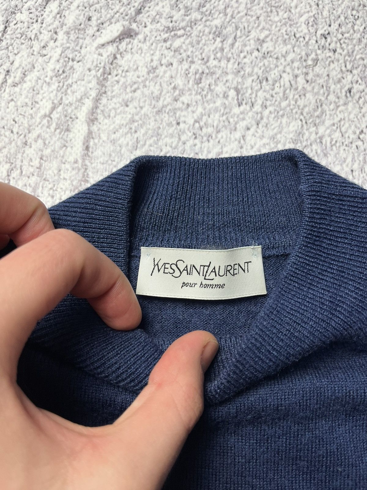 Vintage Vintage Yves Saint Laurent Knit Sweater YSL Logo Luxury 90s Size US M / EU 48-50 / 2 - 16 Thumbnail