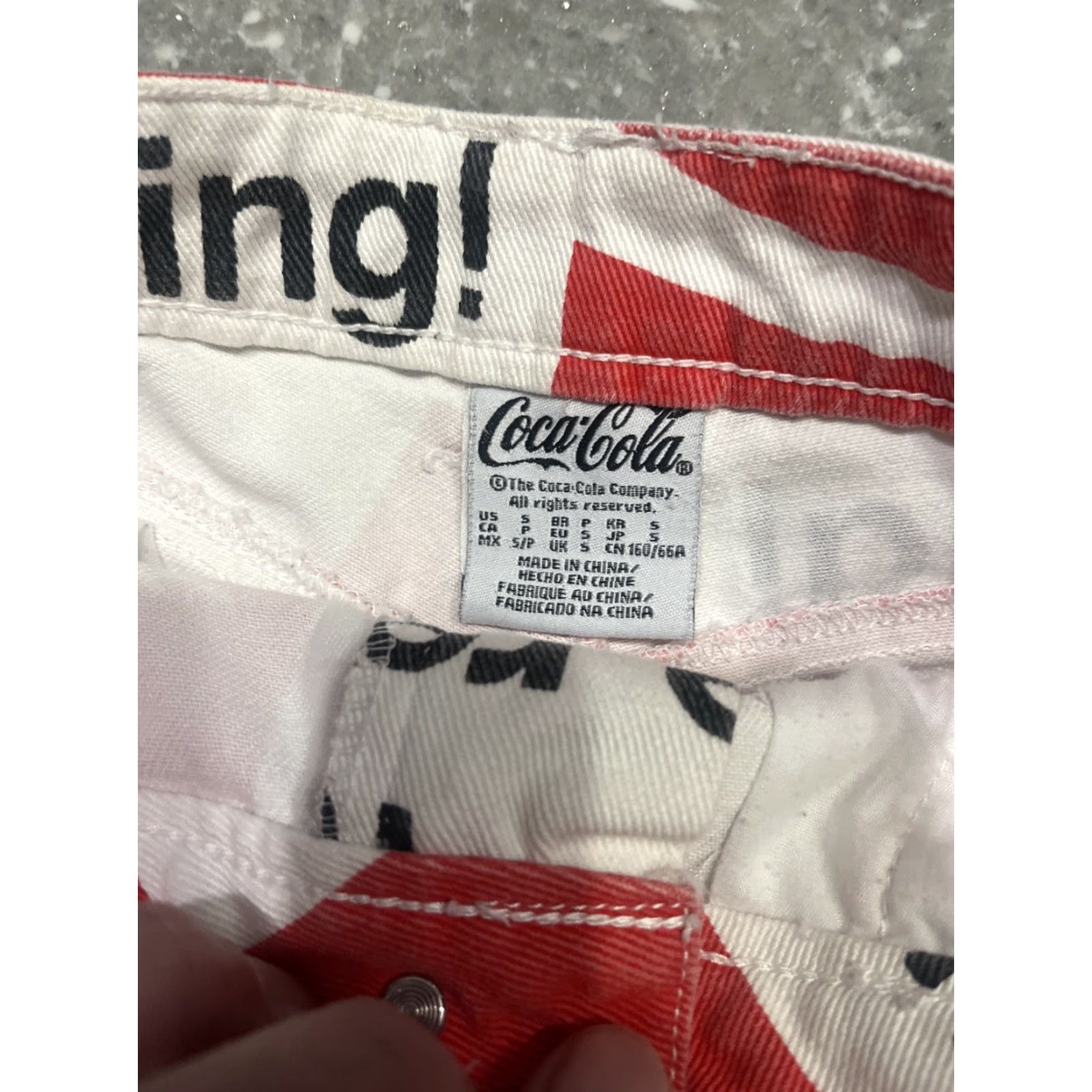 Vintage Coca Cola Women’s Denim Shorts Size S Flat Front Zip 5-Pocket Cut-Off Red & White Denim Casual Spring Summer Womens Size 28" / US 6 / IT 42 - 2 Thumbnail