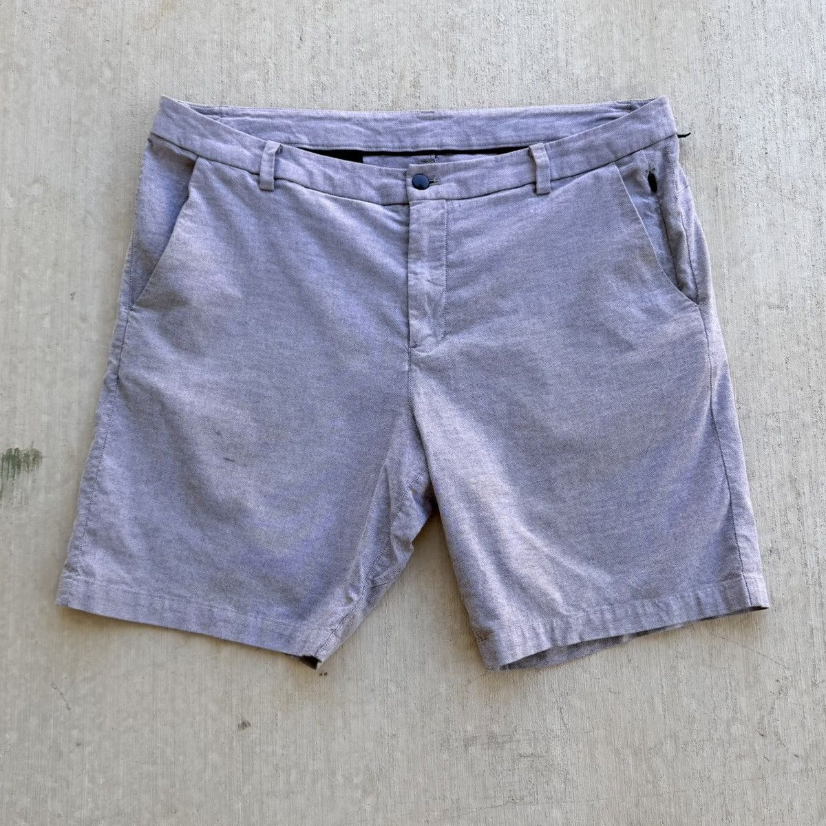 Lululemon Lululemon Commission Shorts Men Size 38 Gray Golf Active Size US 38 / EU 54 - 1 Thumbnail
