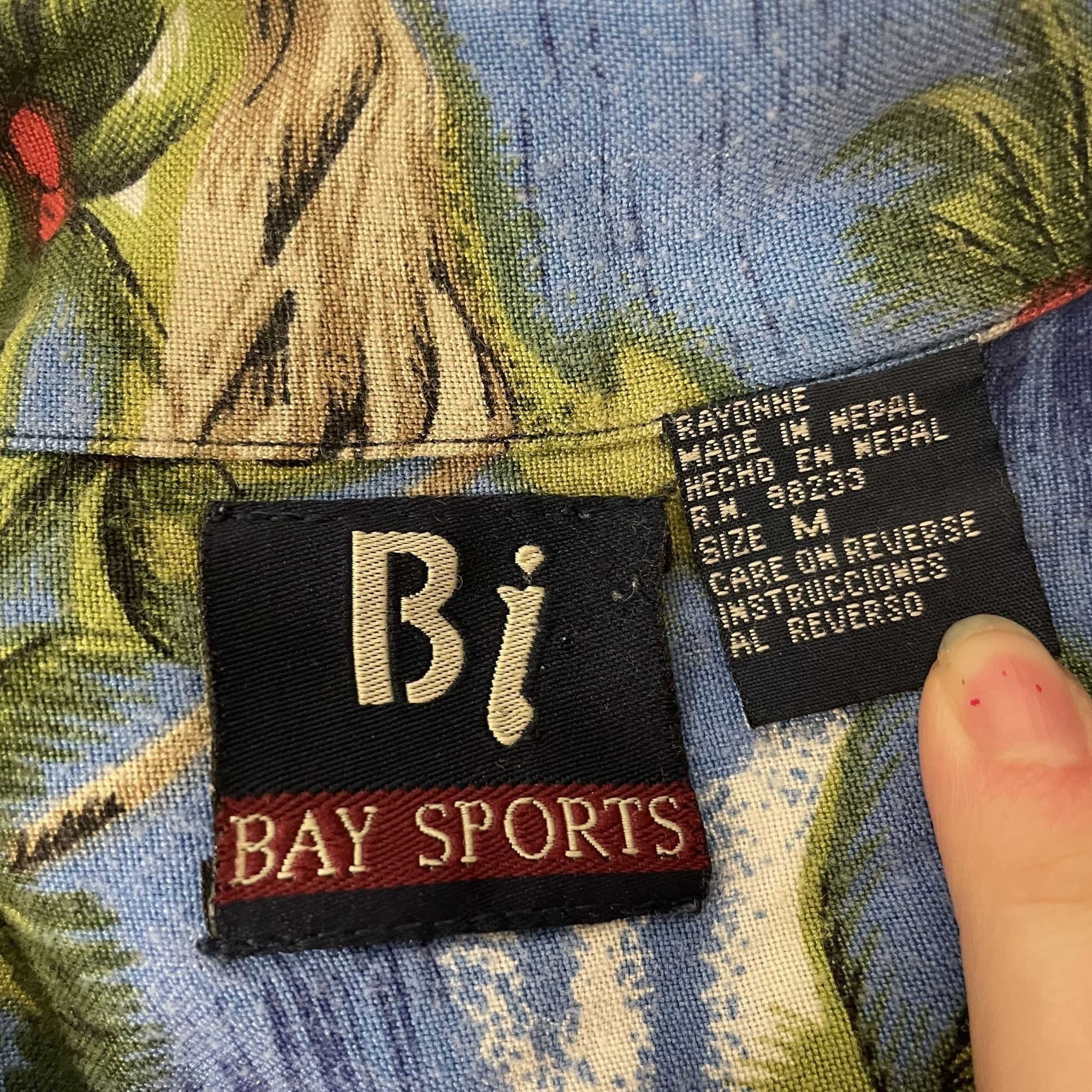 Other Vtg BI Bay Sports Hawaiian SURFING SAVAGES Tropical Shirt Size US M / EU 48-50 / 2 - 5 Thumbnail