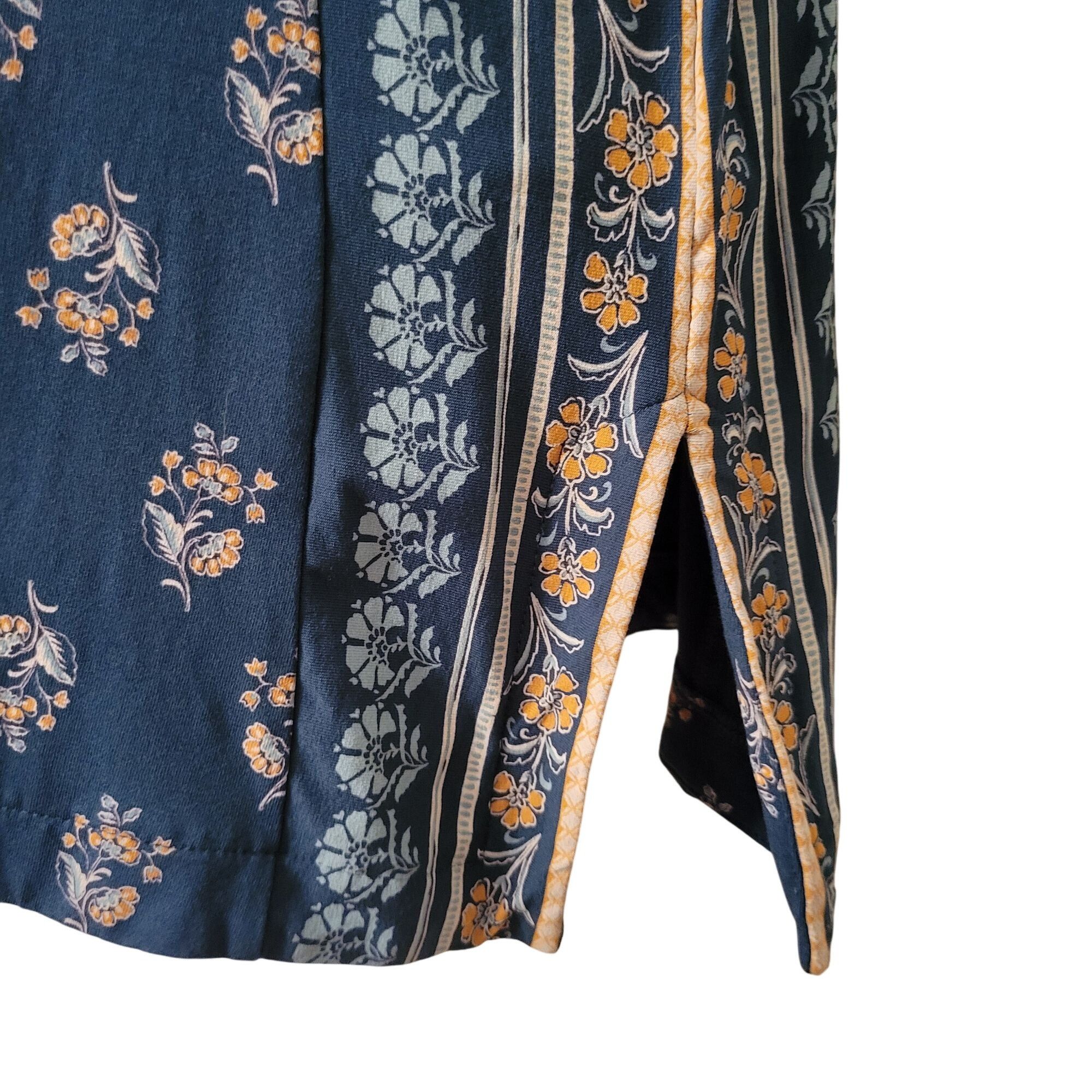 J. Jill J Jill Wearever Layering Tank Blue Yellow Floral Sleeveless Size M / US 6-8 / IT 42-44 - 4 Thumbnail